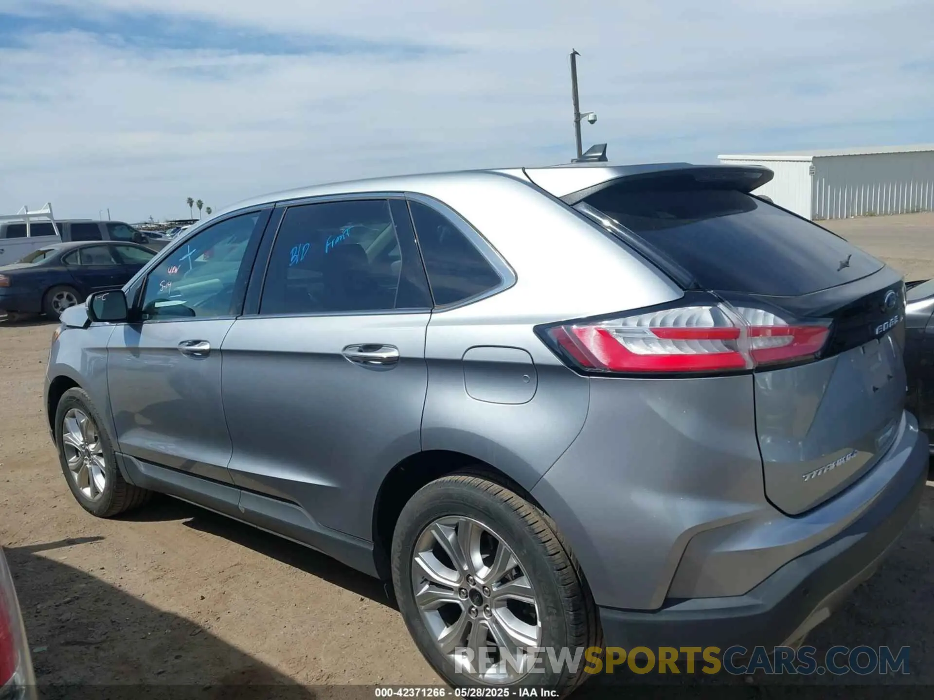 14 Photograph of a damaged car 2FMPK4K90RBA89295 FORD EDGE 2024