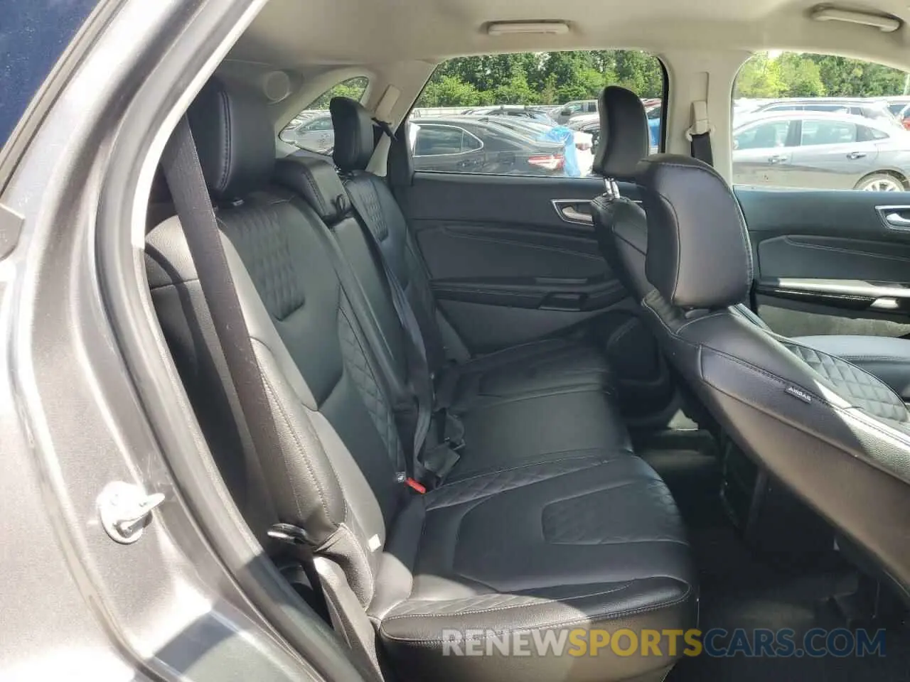 11 Photograph of a damaged car 2FMPK4K92RBA49218 FORD EDGE 2024