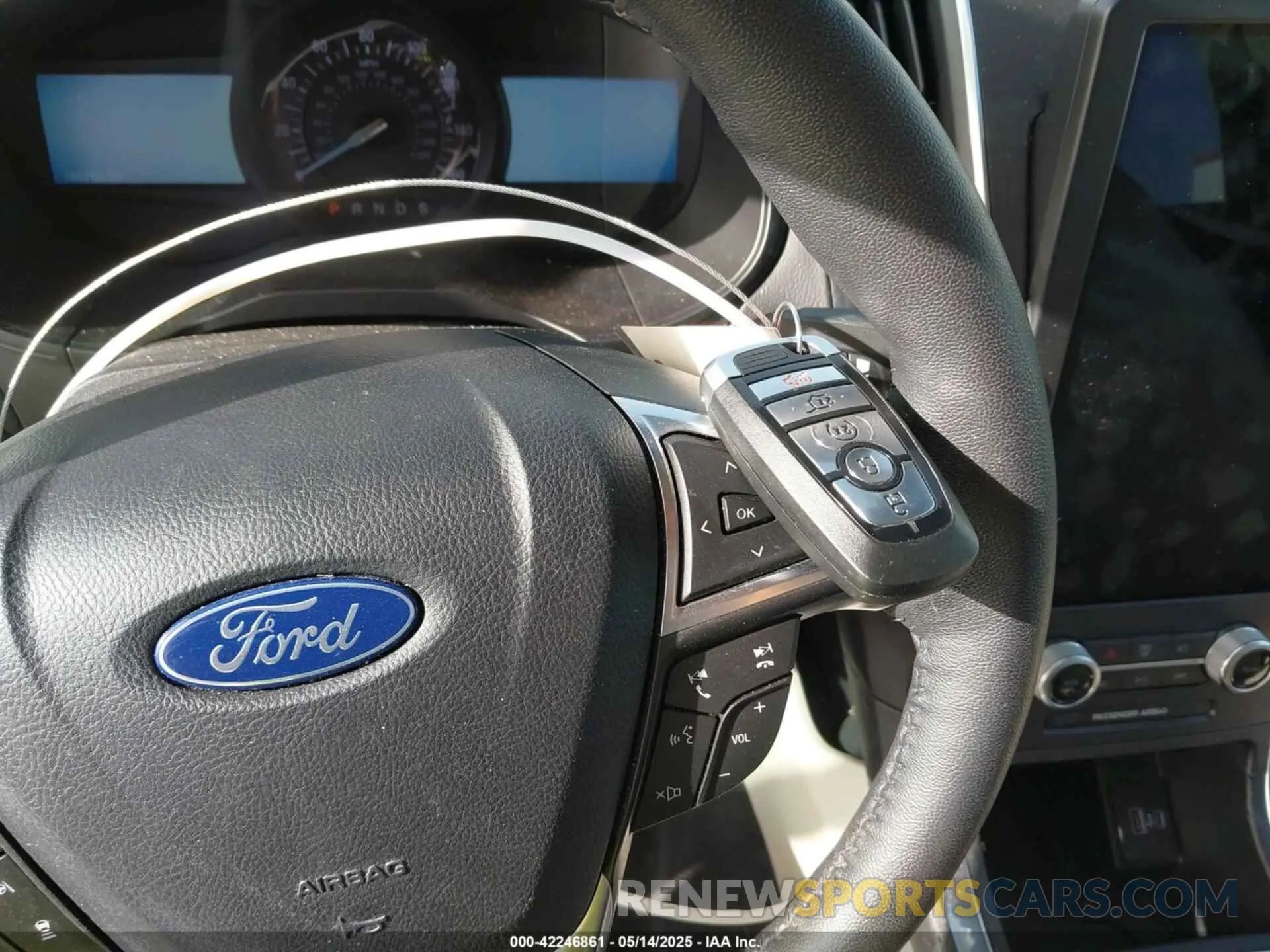 11 Photograph of a damaged car 2FMPK4K92RBB05805 FORD EDGE 2024