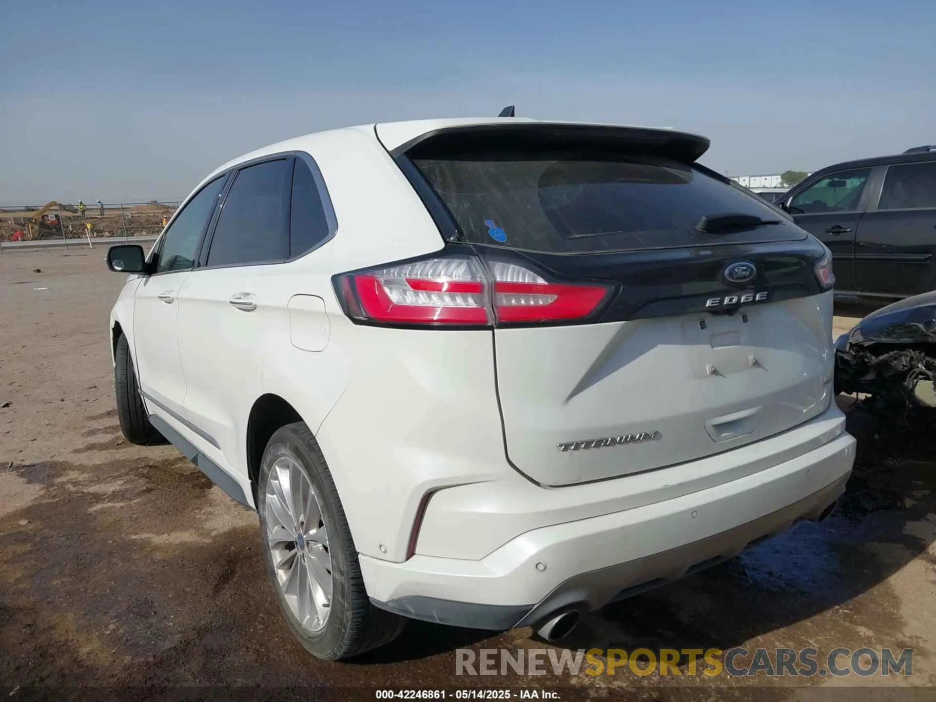 3 Photograph of a damaged car 2FMPK4K92RBB05805 FORD EDGE 2024