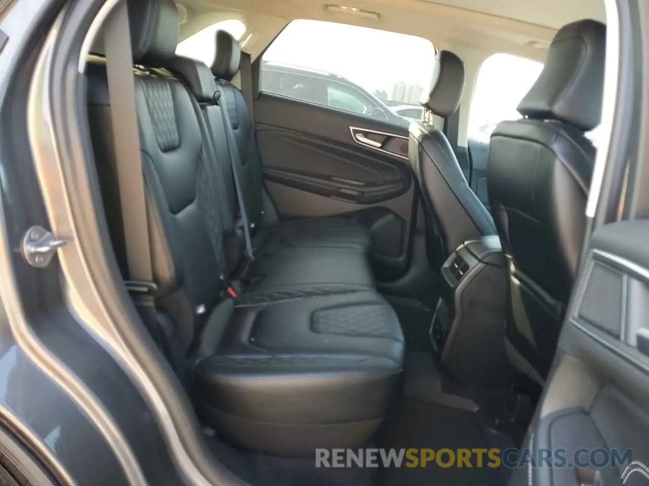 11 Photograph of a damaged car 2FMPK4K94RBA07469 FORD EDGE 2024