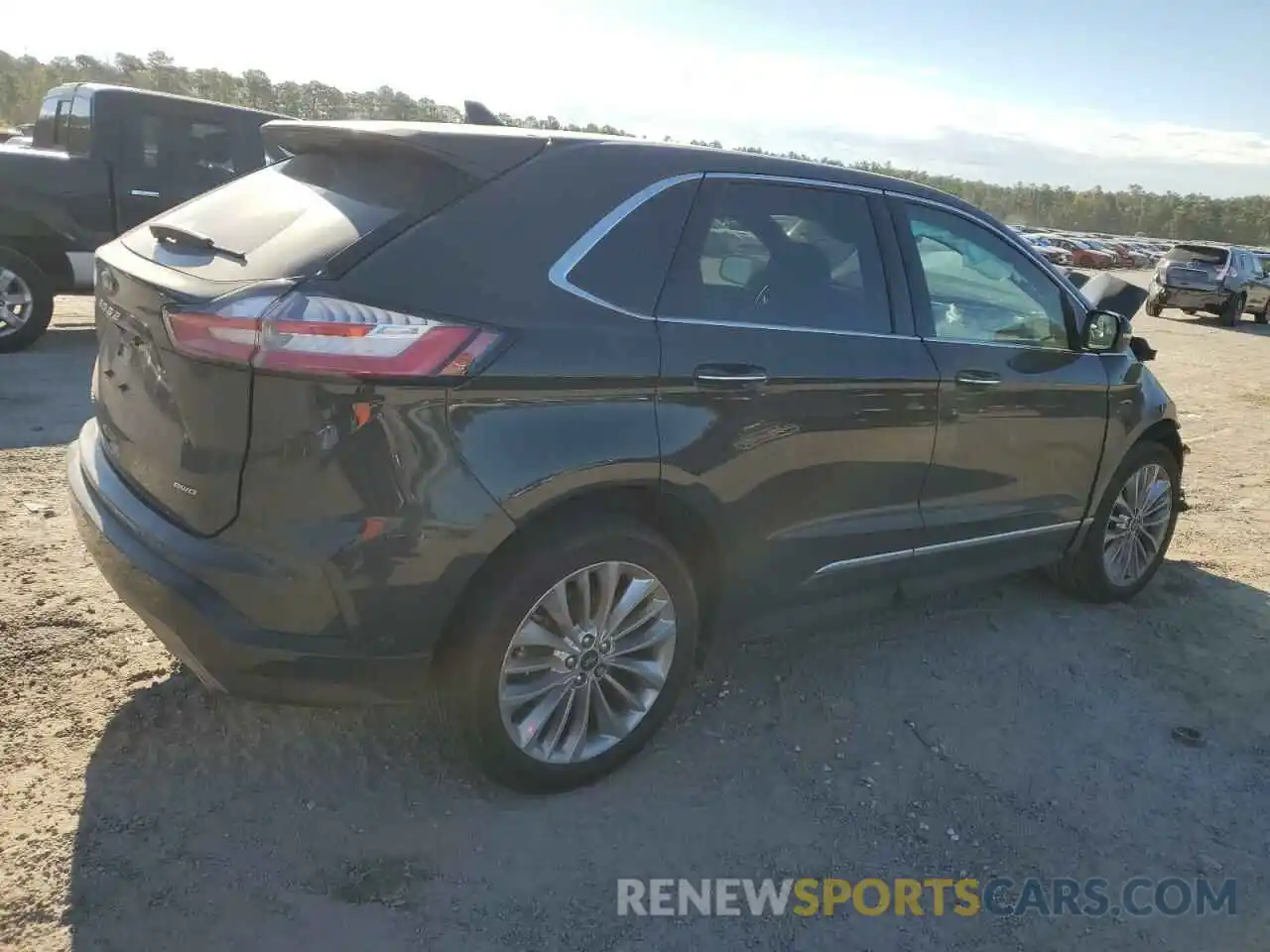 3 Photograph of a damaged car 2FMPK4K94RBA42058 FORD EDGE 2024