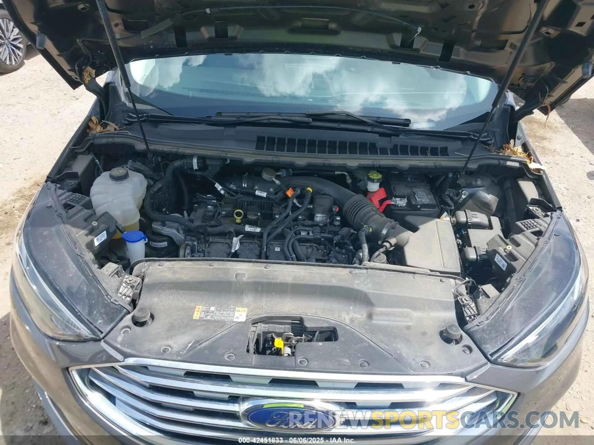 10 Photograph of a damaged car 2FMPK4K94RBA69065 FORD EDGE 2024