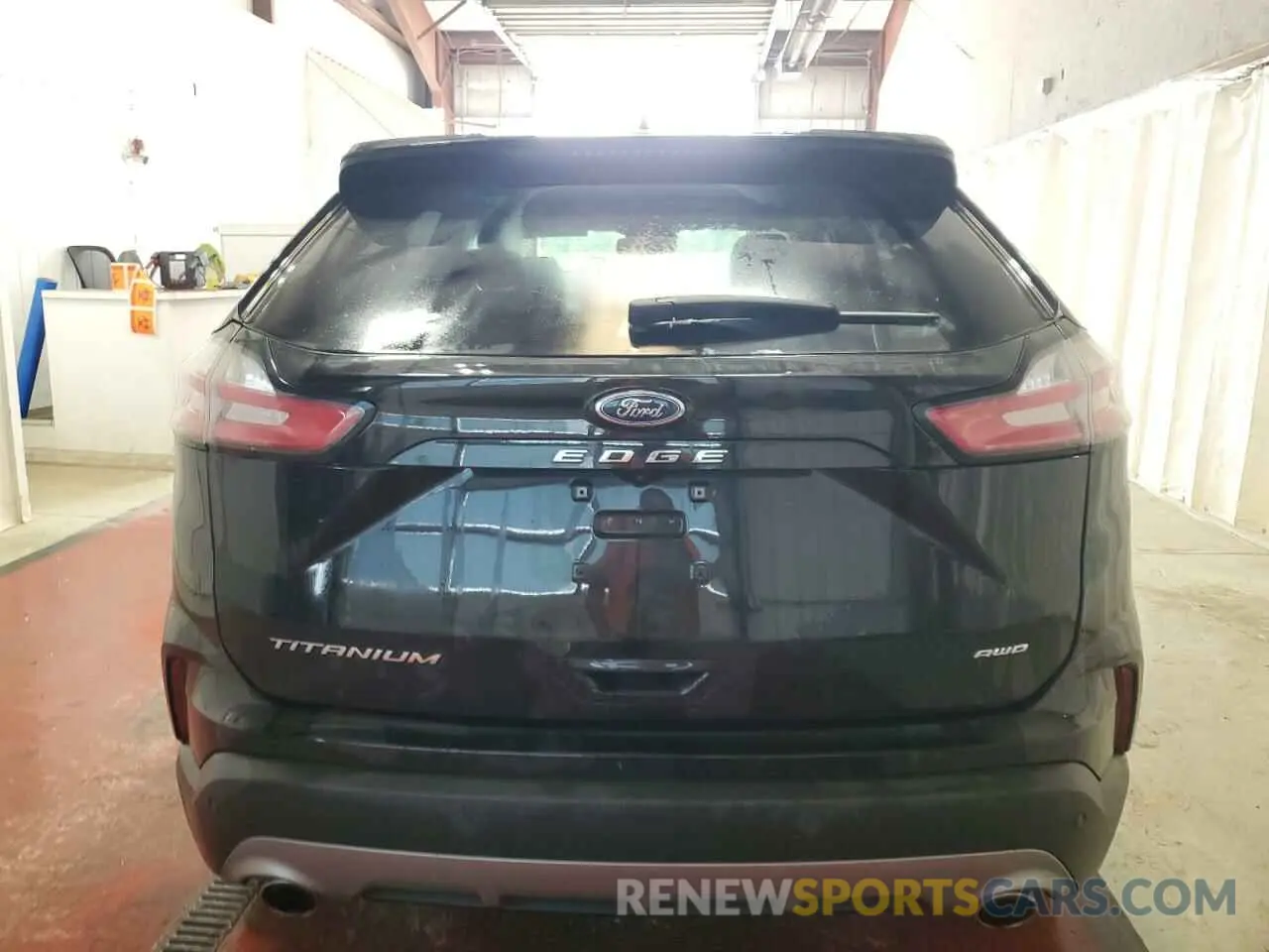 6 Photograph of a damaged car 2FMPK4K95RBA89924 FORD EDGE 2024