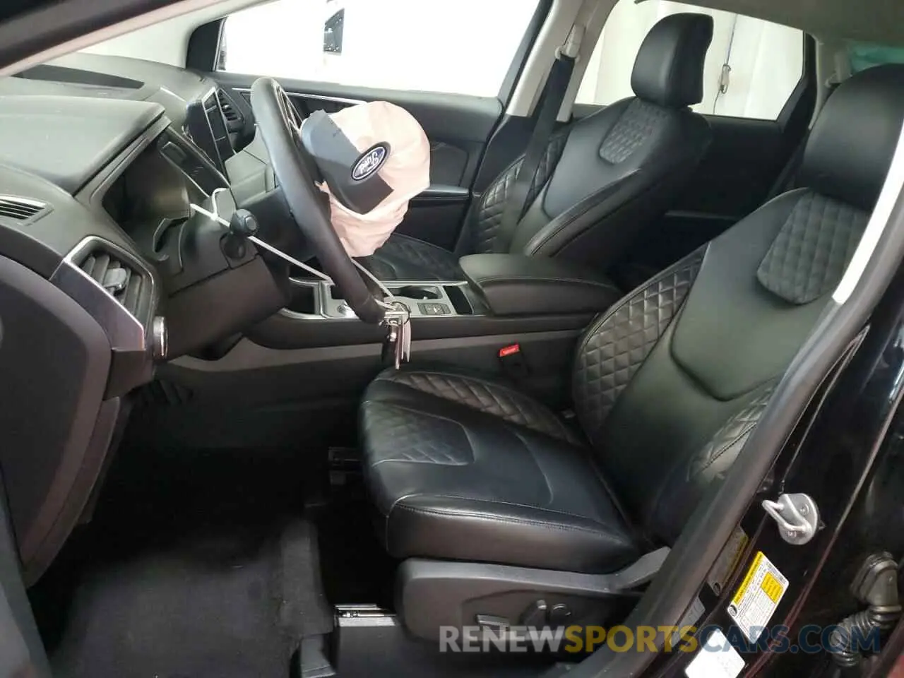 7 Photograph of a damaged car 2FMPK4K95RBA89924 FORD EDGE 2024