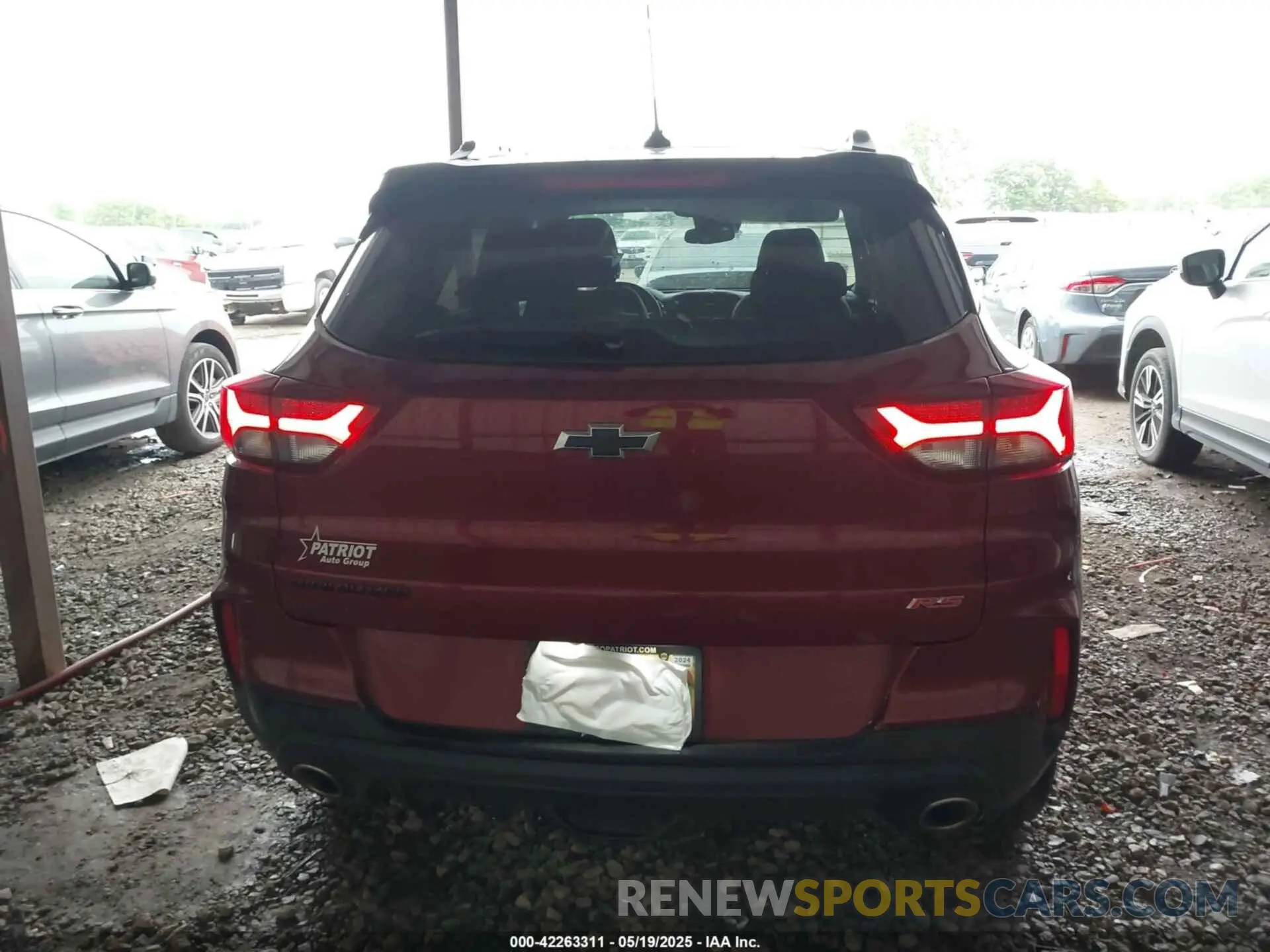 17 Photograph of a damaged car 2FMPK4K97RBA07725 FORD EDGE 2024