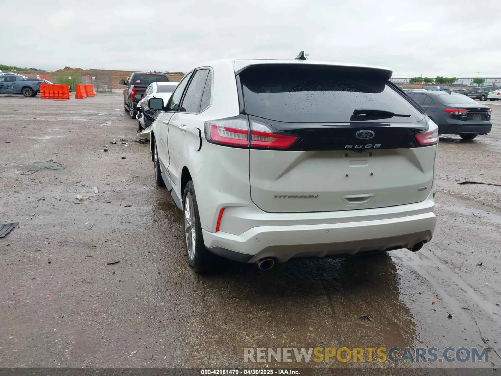 3 Photograph of a damaged car 2FMPK4K97RBA62871 FORD EDGE 2024