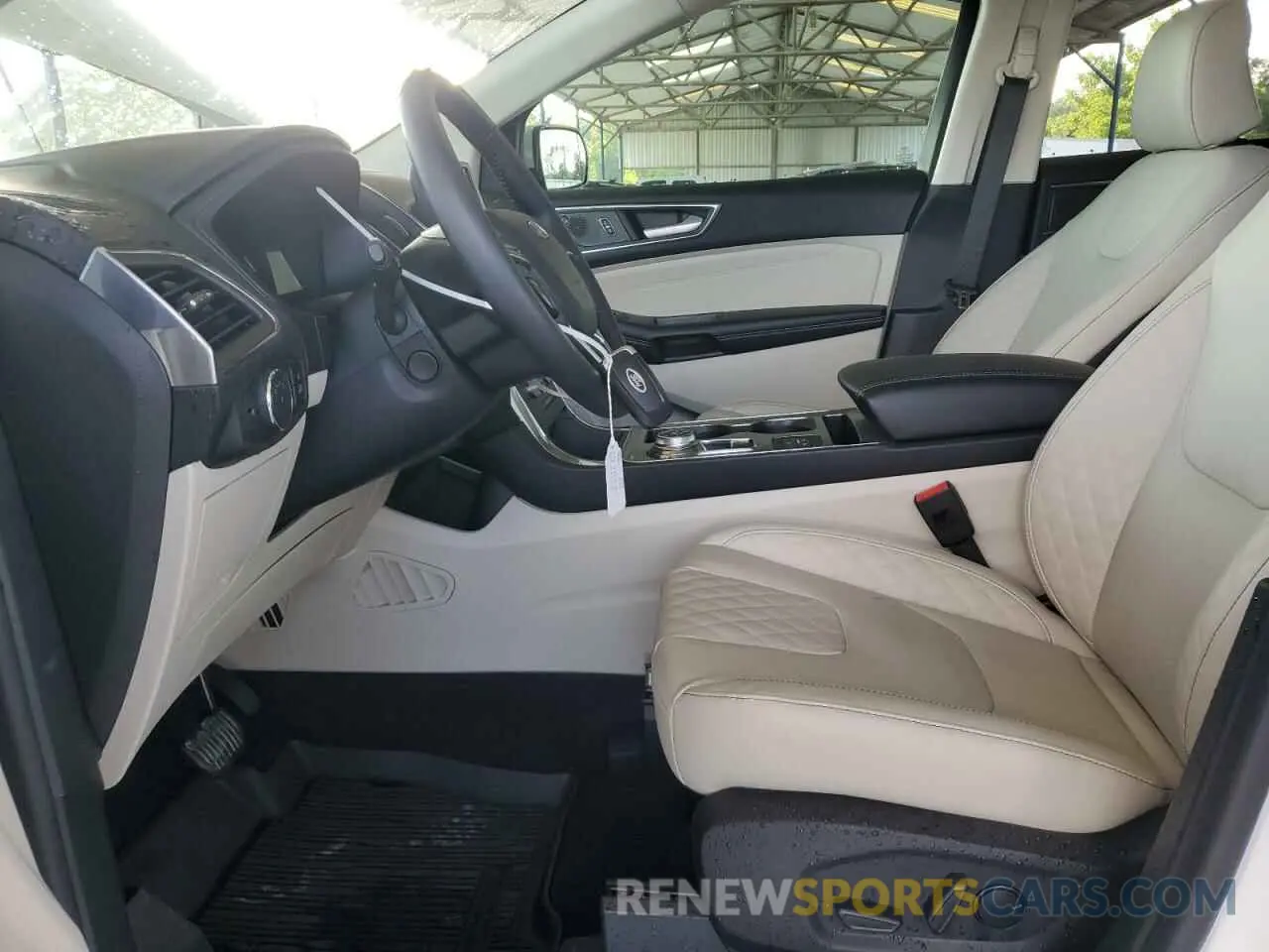 7 Photograph of a damaged car 2FMPK4K98RBB06750 FORD EDGE 2024