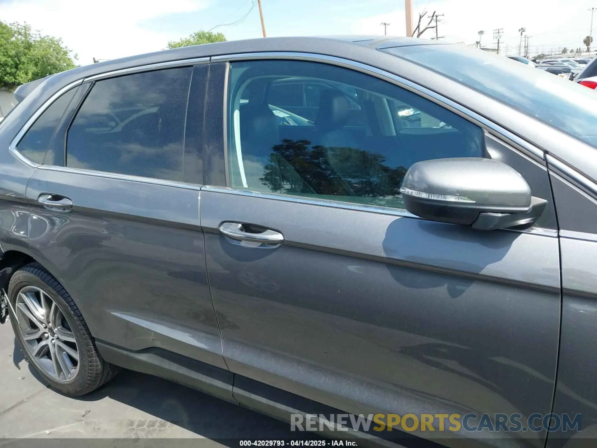14 Photograph of a damaged car 2FMPK4K98RBB09731 FORD EDGE 2024