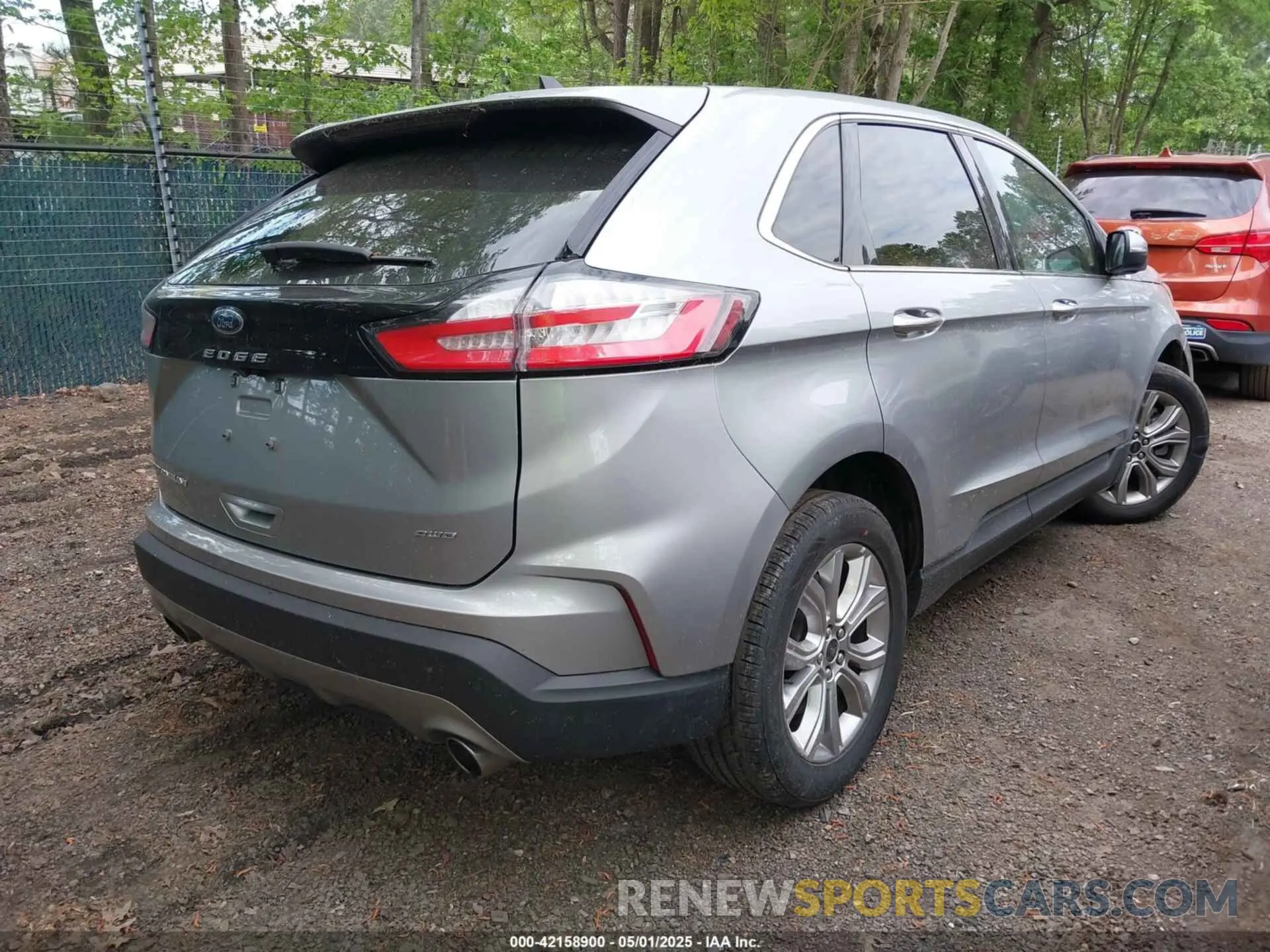 4 Photograph of a damaged car 2FMPK4K99RBA50348 FORD EDGE 2024