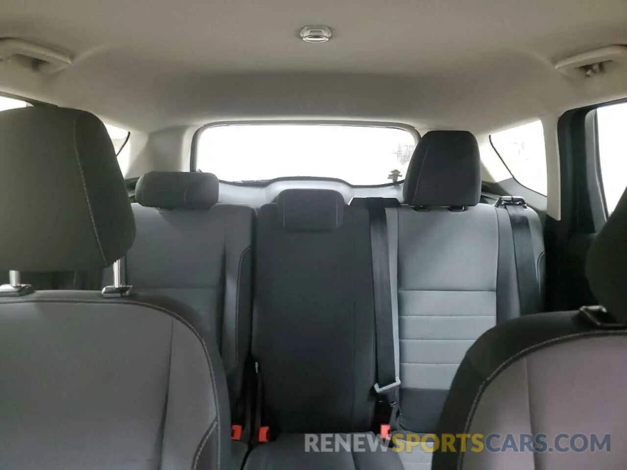 10 Photograph of a damaged car 1FMCU0F70KUA26563 FORD ESCAPE 2019