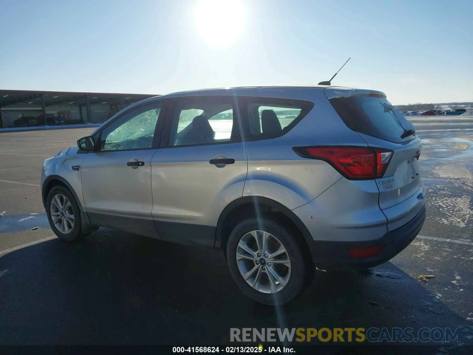 14 Photograph of a damaged car 1FMCU0F70KUB27232 FORD ESCAPE 2019