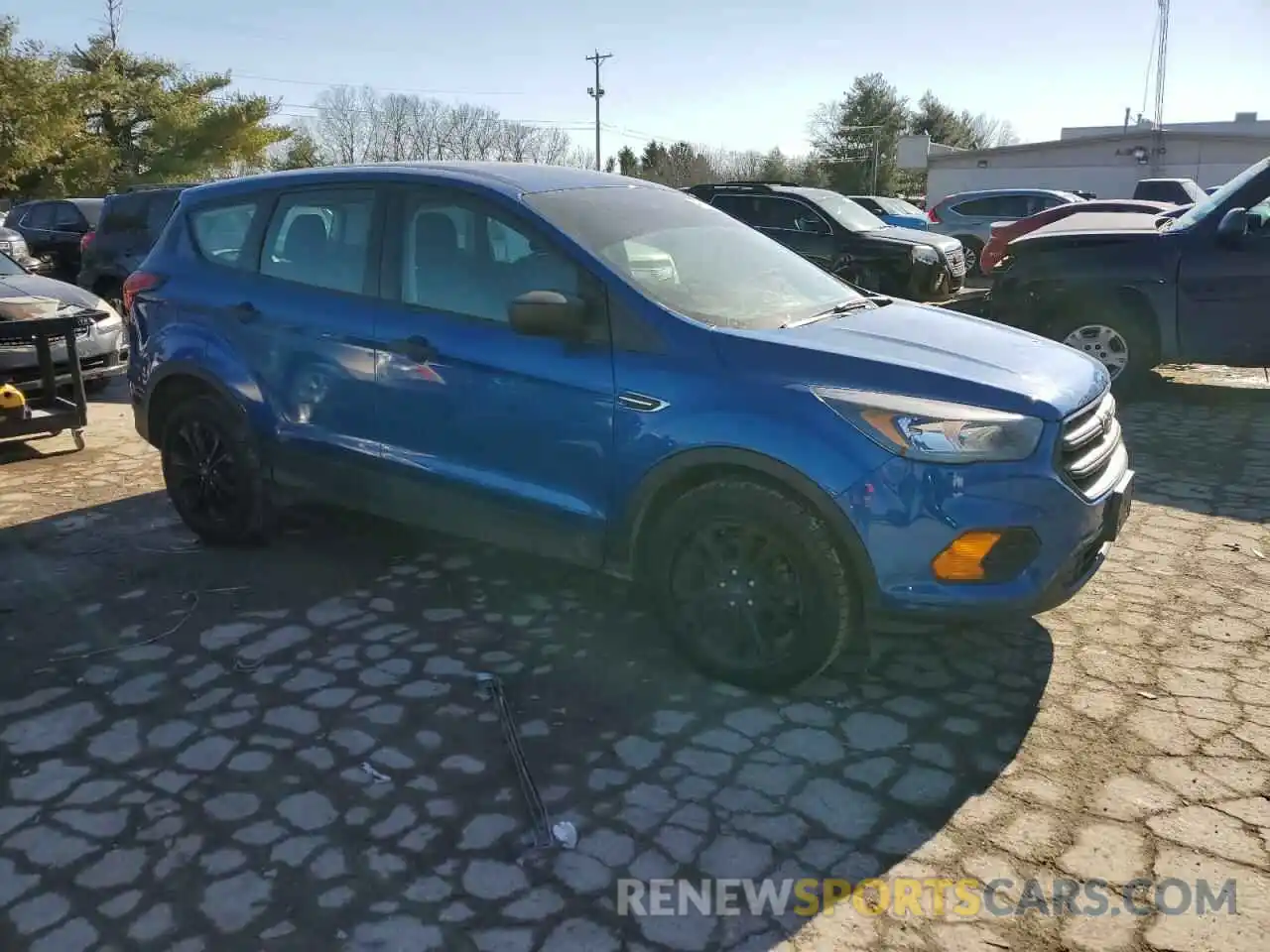 4 Photograph of a damaged car 1FMCU0F70KUC53641 FORD ESCAPE 2019