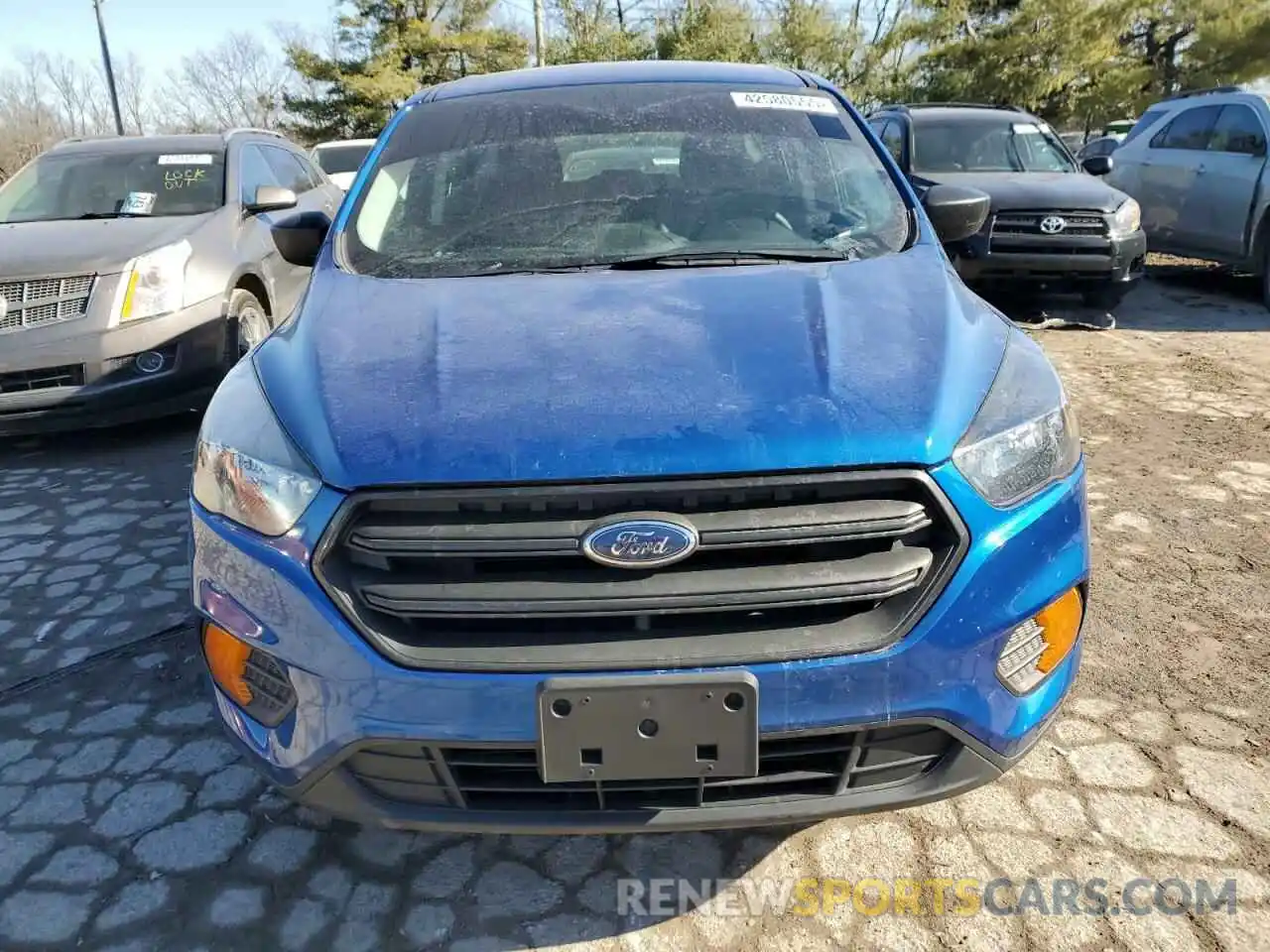 5 Photograph of a damaged car 1FMCU0F70KUC53641 FORD ESCAPE 2019