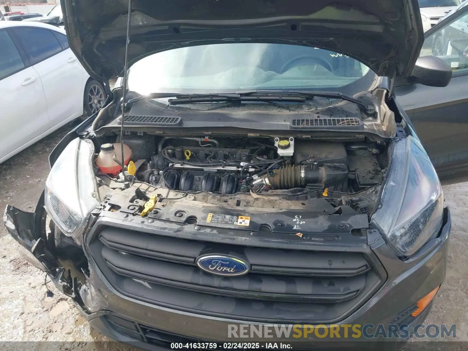 10 Photograph of a damaged car 1FMCU0F71KUA74959 FORD ESCAPE 2019