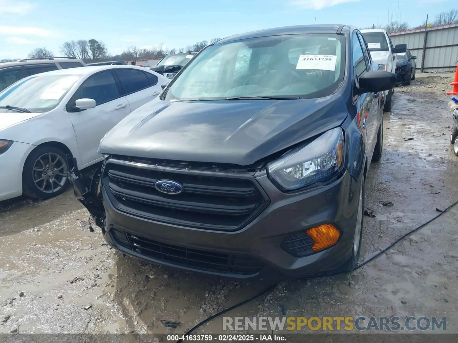 13 Photograph of a damaged car 1FMCU0F71KUA74959 FORD ESCAPE 2019