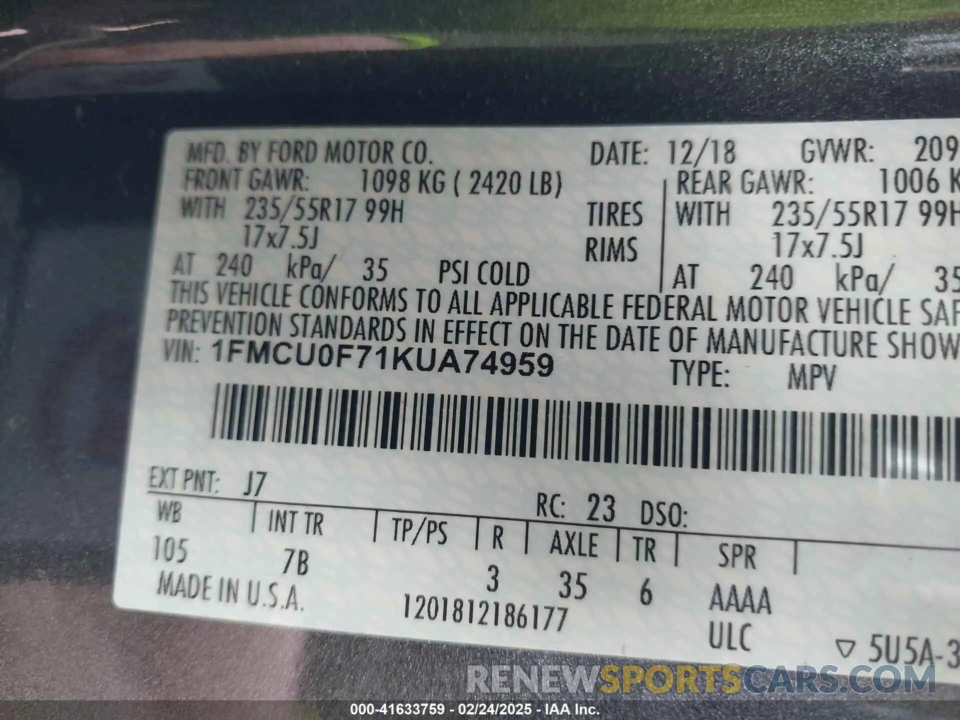 9 Photograph of a damaged car 1FMCU0F71KUA74959 FORD ESCAPE 2019