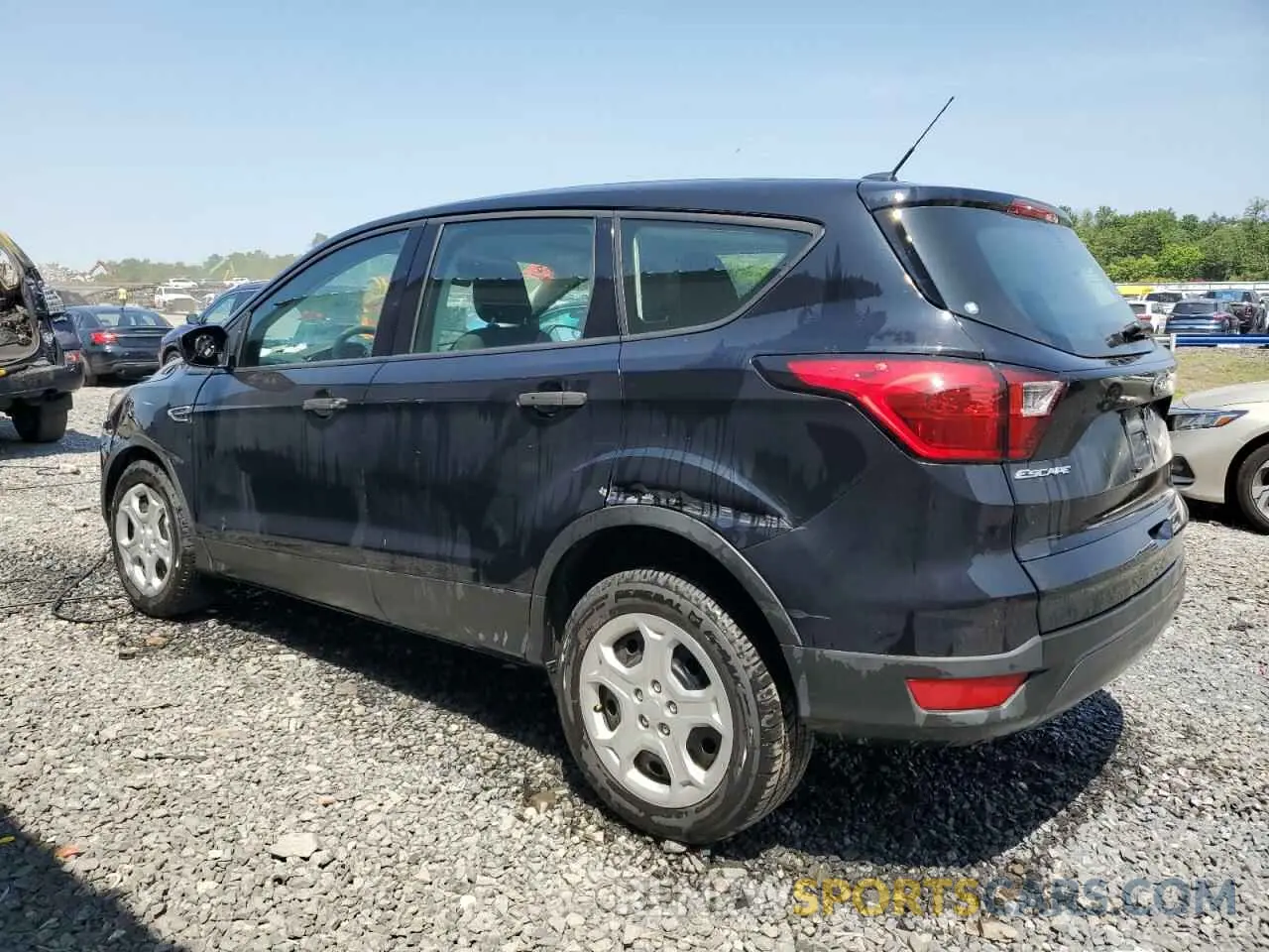 2 Photograph of a damaged car 1FMCU0F72KUA00711 FORD ESCAPE 2019