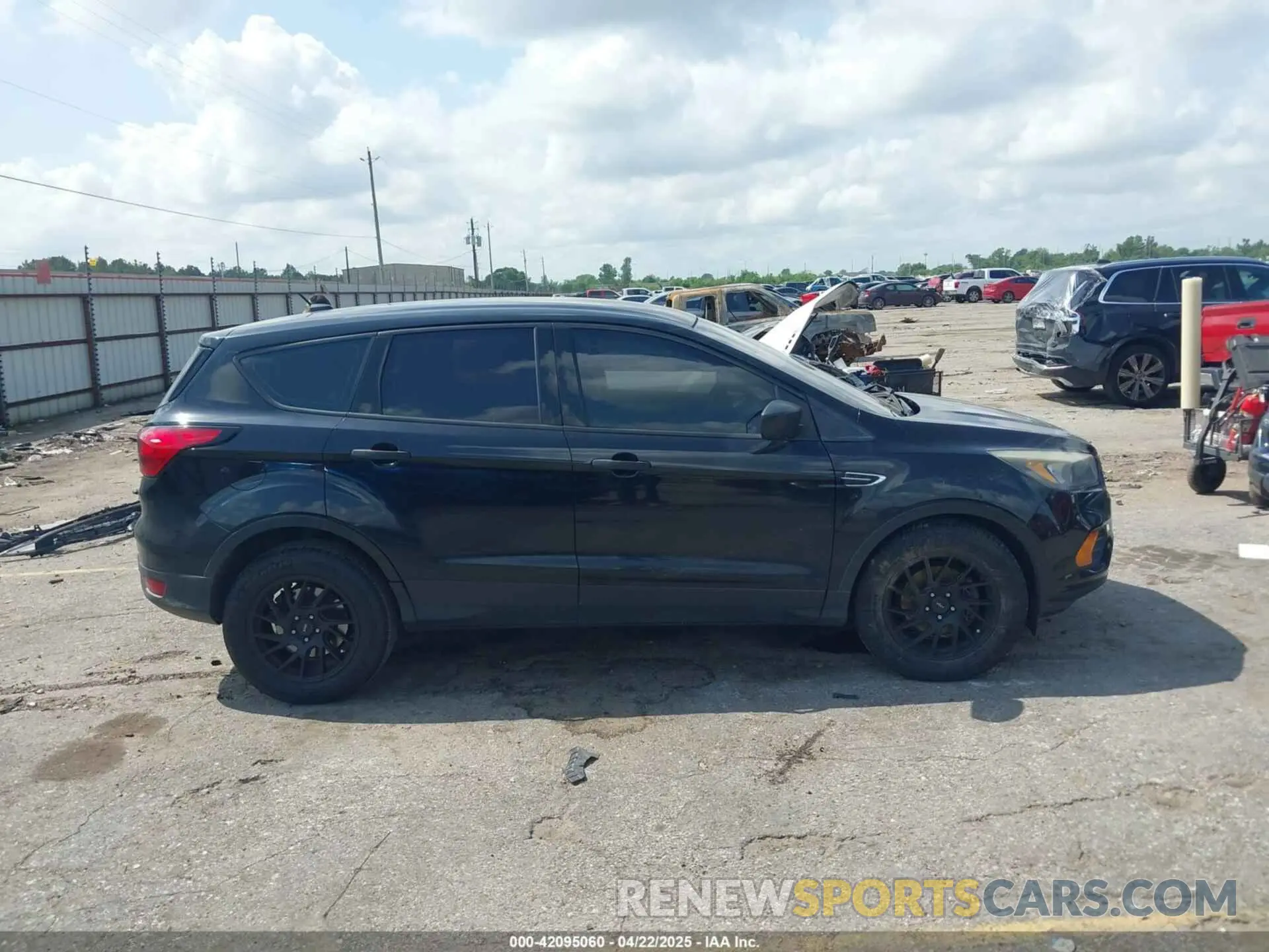 12 Photograph of a damaged car 1FMCU0F72KUA18481 FORD ESCAPE 2019