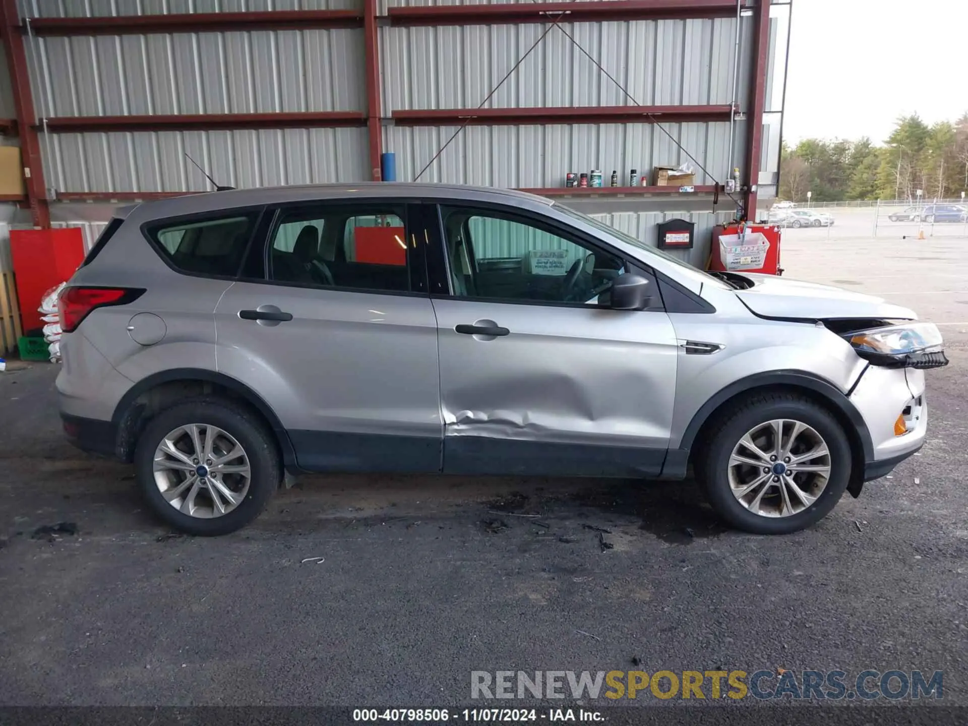 13 Photograph of a damaged car 1FMCU0F72KUB05801 FORD ESCAPE 2019