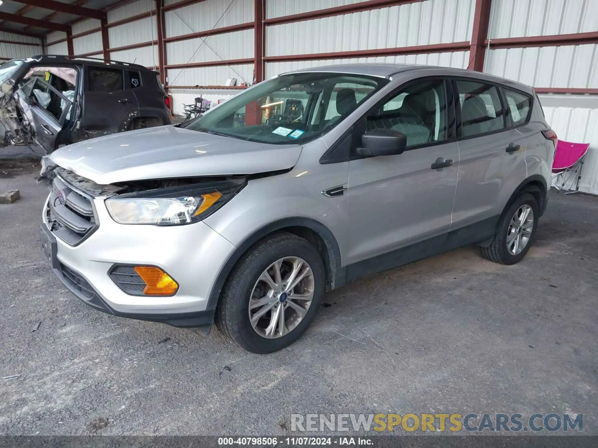2 Photograph of a damaged car 1FMCU0F72KUB05801 FORD ESCAPE 2019