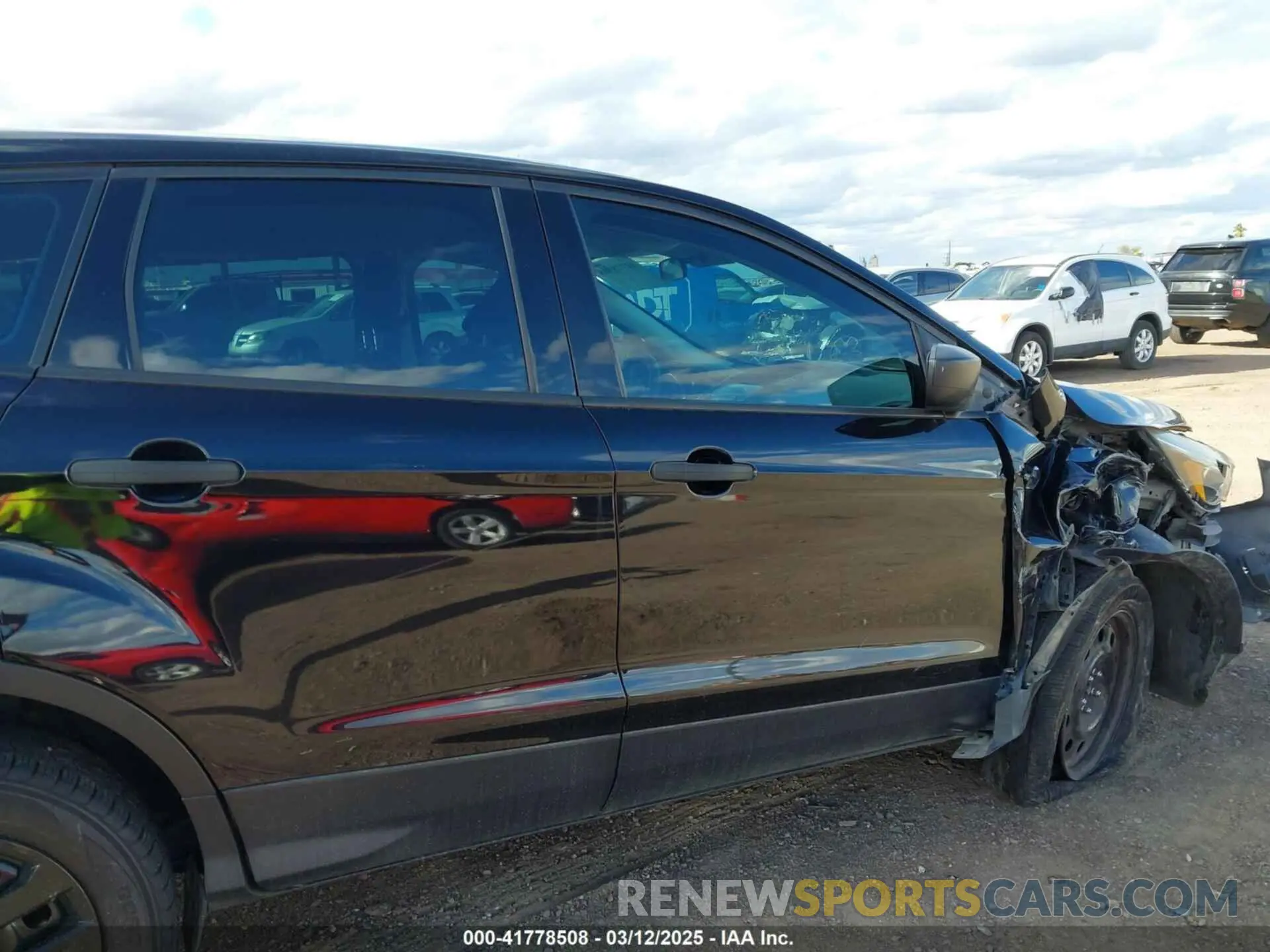 14 Photograph of a damaged car 1FMCU0F72KUC27784 FORD ESCAPE 2019