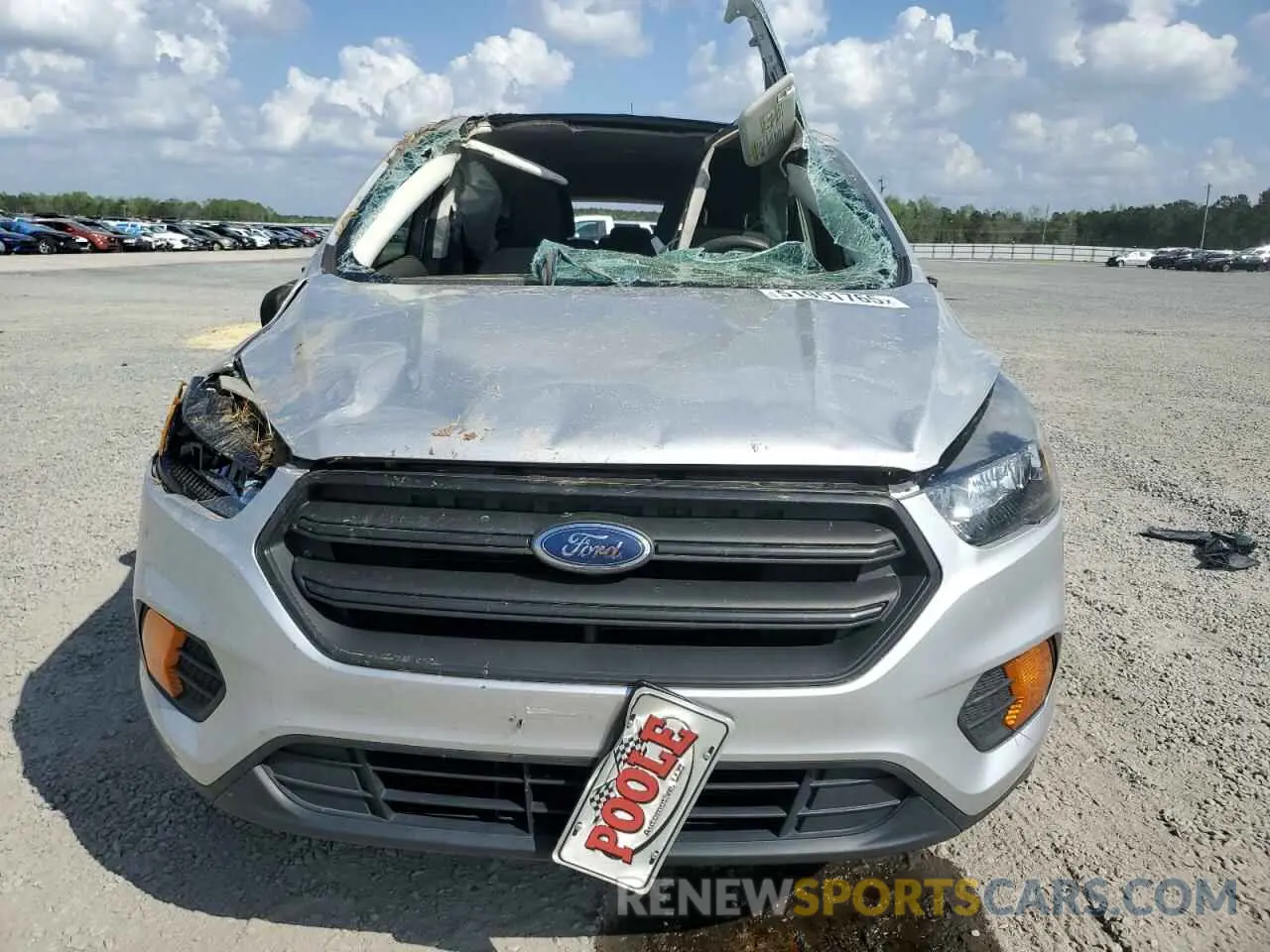 5 Photograph of a damaged car 1FMCU0F72KUC44942 FORD ESCAPE 2019