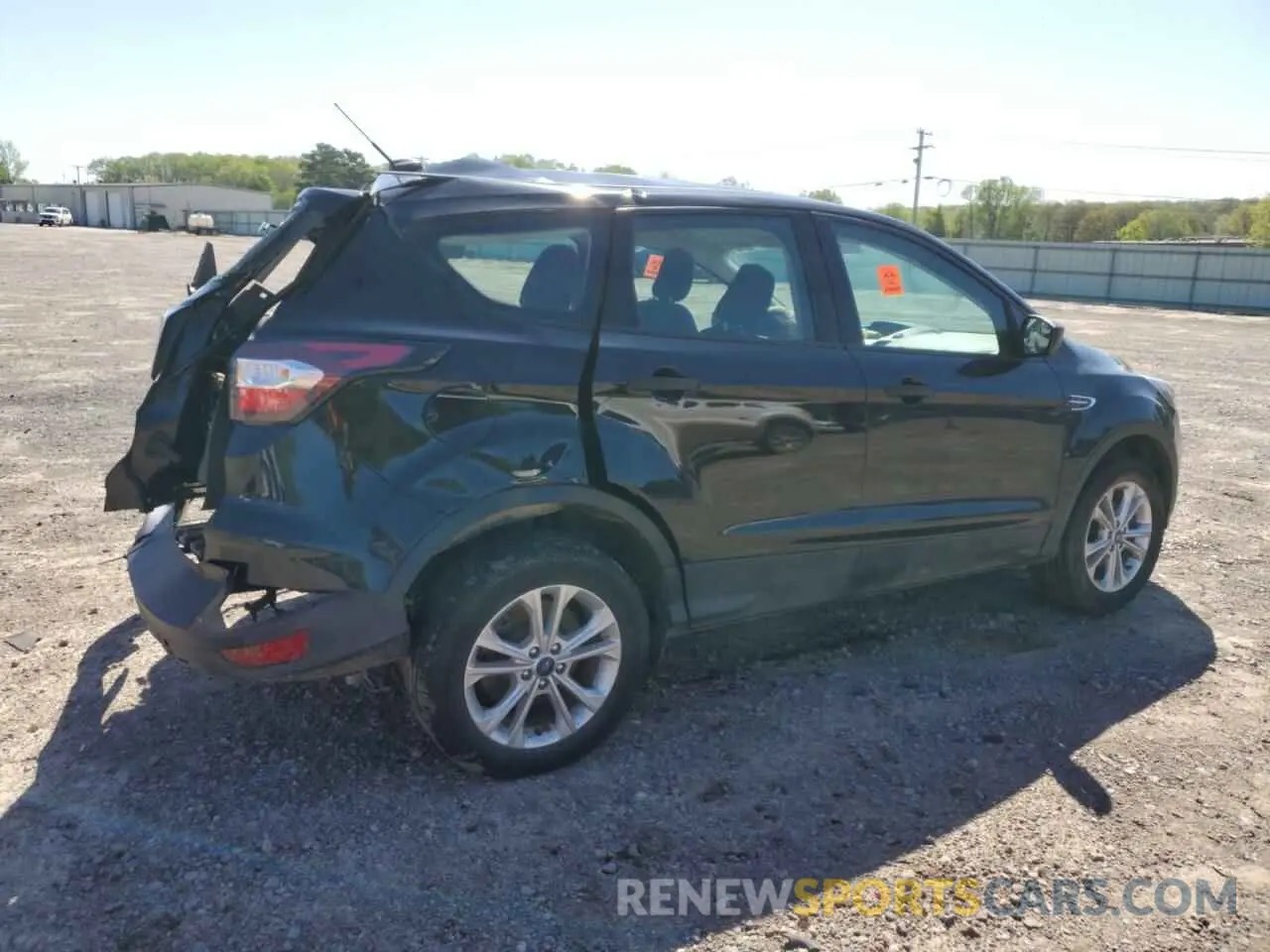 3 Photograph of a damaged car 1FMCU0F73KUB02986 FORD ESCAPE 2019