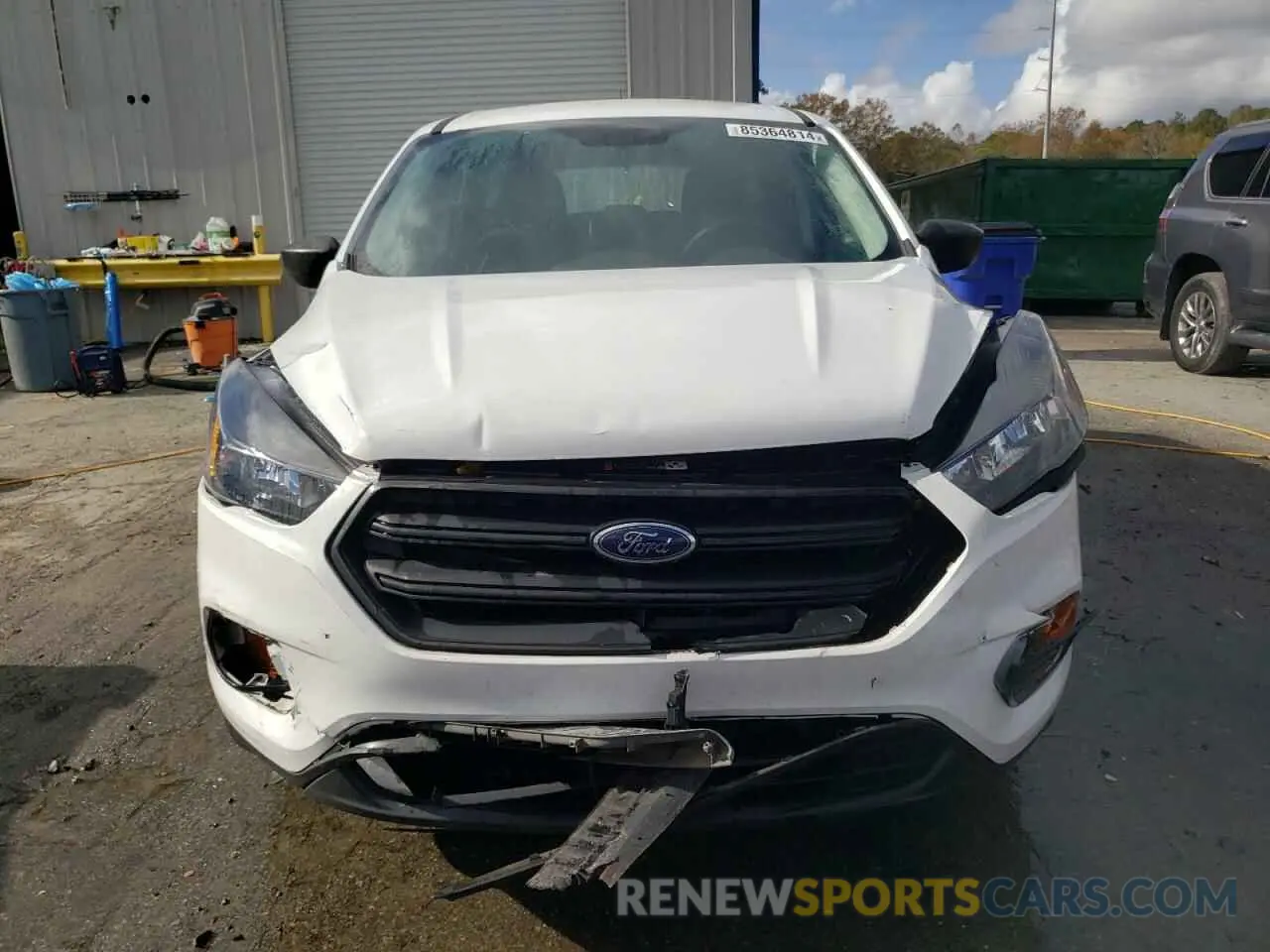 5 Photograph of a damaged car 1FMCU0F73KUB48110 FORD ESCAPE 2019