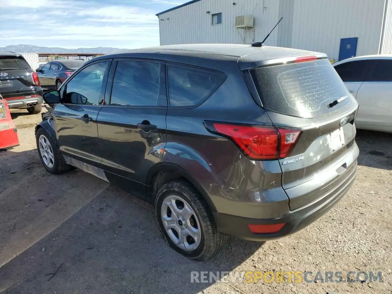 2 Photograph of a damaged car 1FMCU0F73KUB86632 FORD ESCAPE 2019