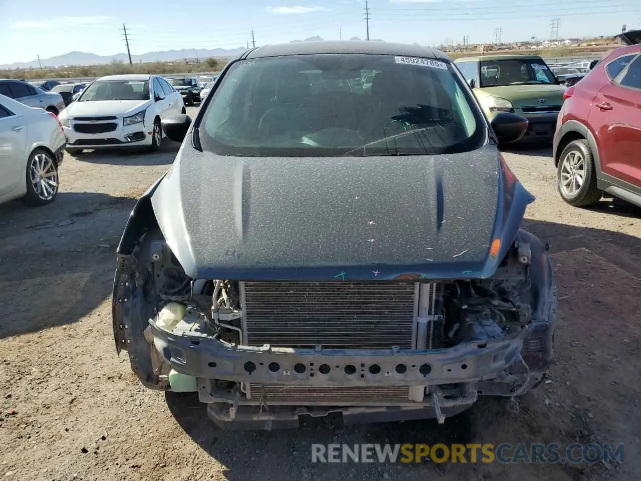 5 Photograph of a damaged car 1FMCU0F73KUB86632 FORD ESCAPE 2019