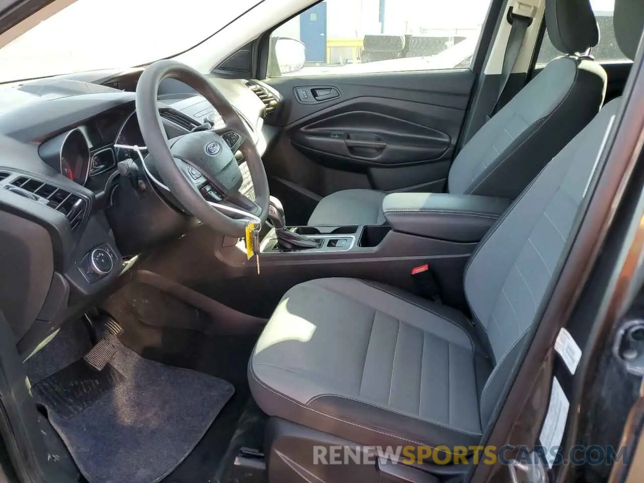7 Photograph of a damaged car 1FMCU0F73KUB86632 FORD ESCAPE 2019