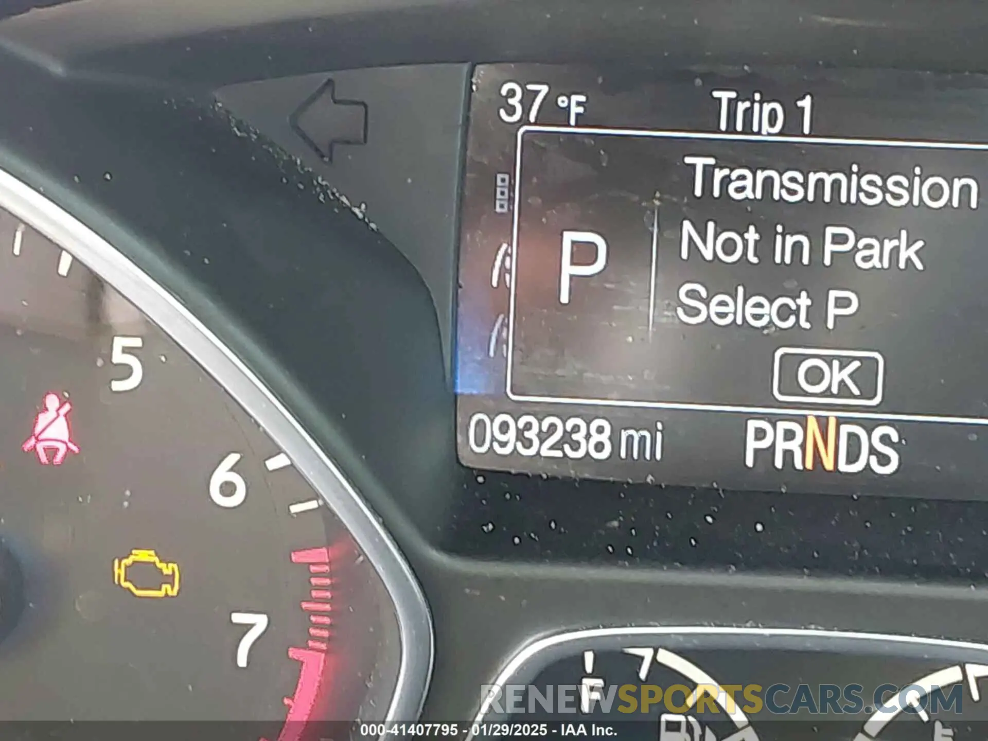 15 Photograph of a damaged car 1FMCU0F73KUC57358 FORD ESCAPE 2019