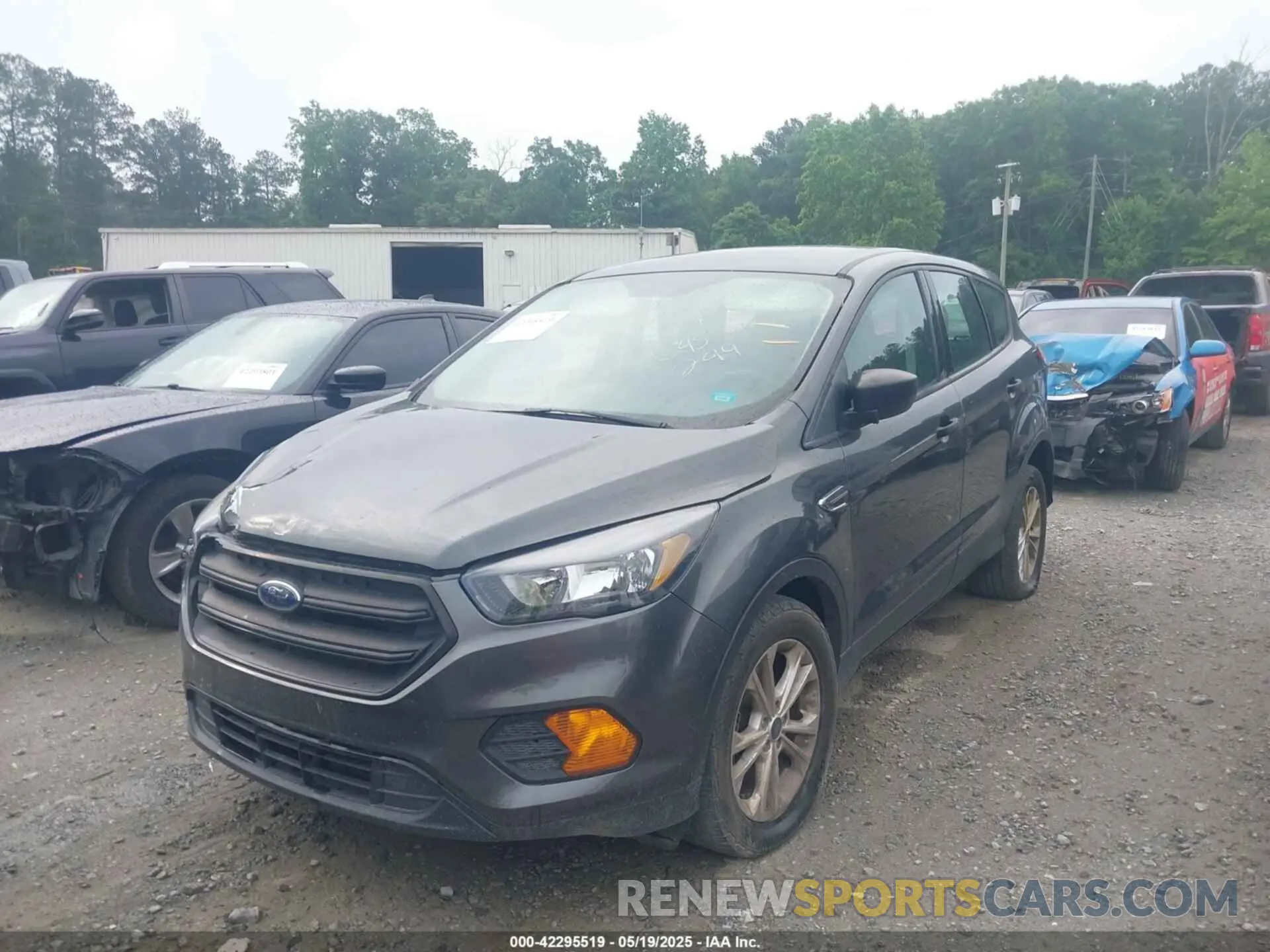 2 Photograph of a damaged car 1FMCU0F74KUC45249 FORD ESCAPE 2019