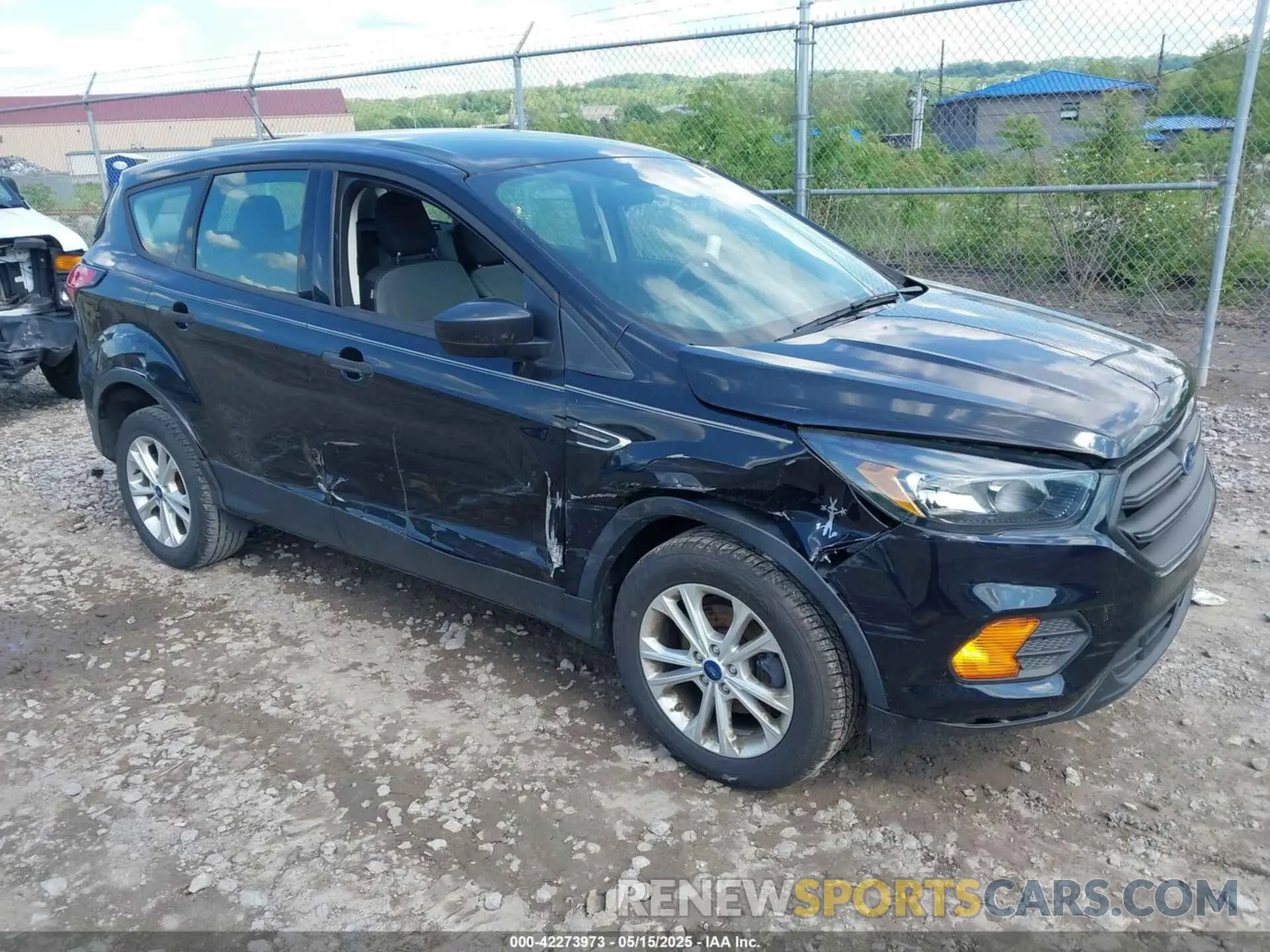 1 Photograph of a damaged car 1FMCU0F75KUA93465 FORD ESCAPE 2019
