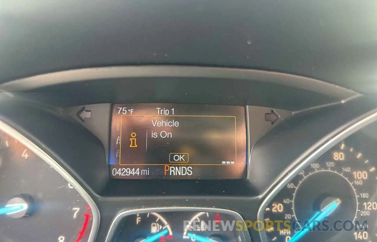8 Photograph of a damaged car 1FMCU0F75KUB36492 FORD ESCAPE 2019