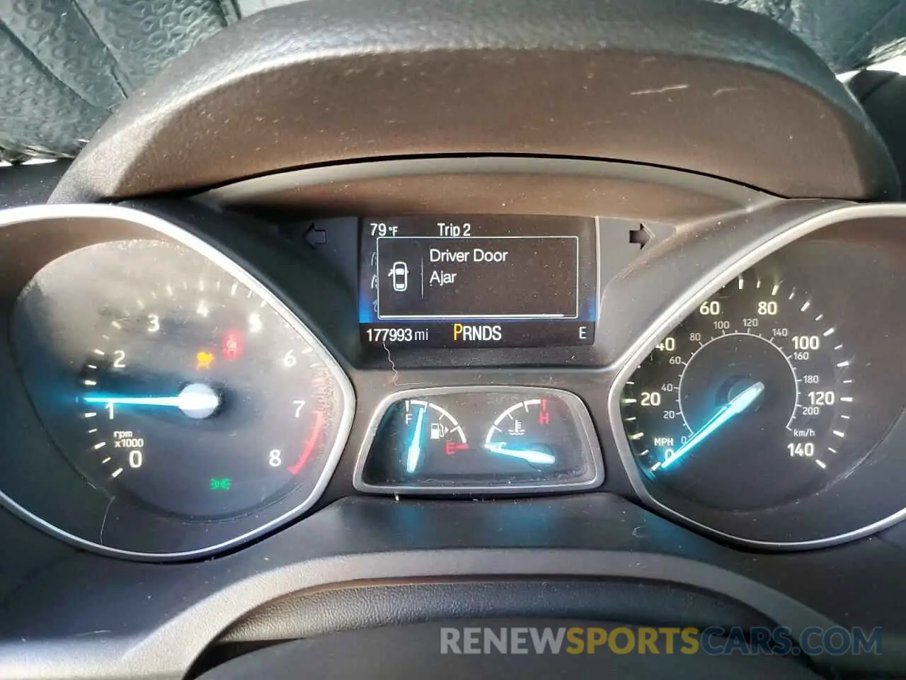 9 Photograph of a damaged car 1FMCU0F75KUB57553 FORD ESCAPE 2019