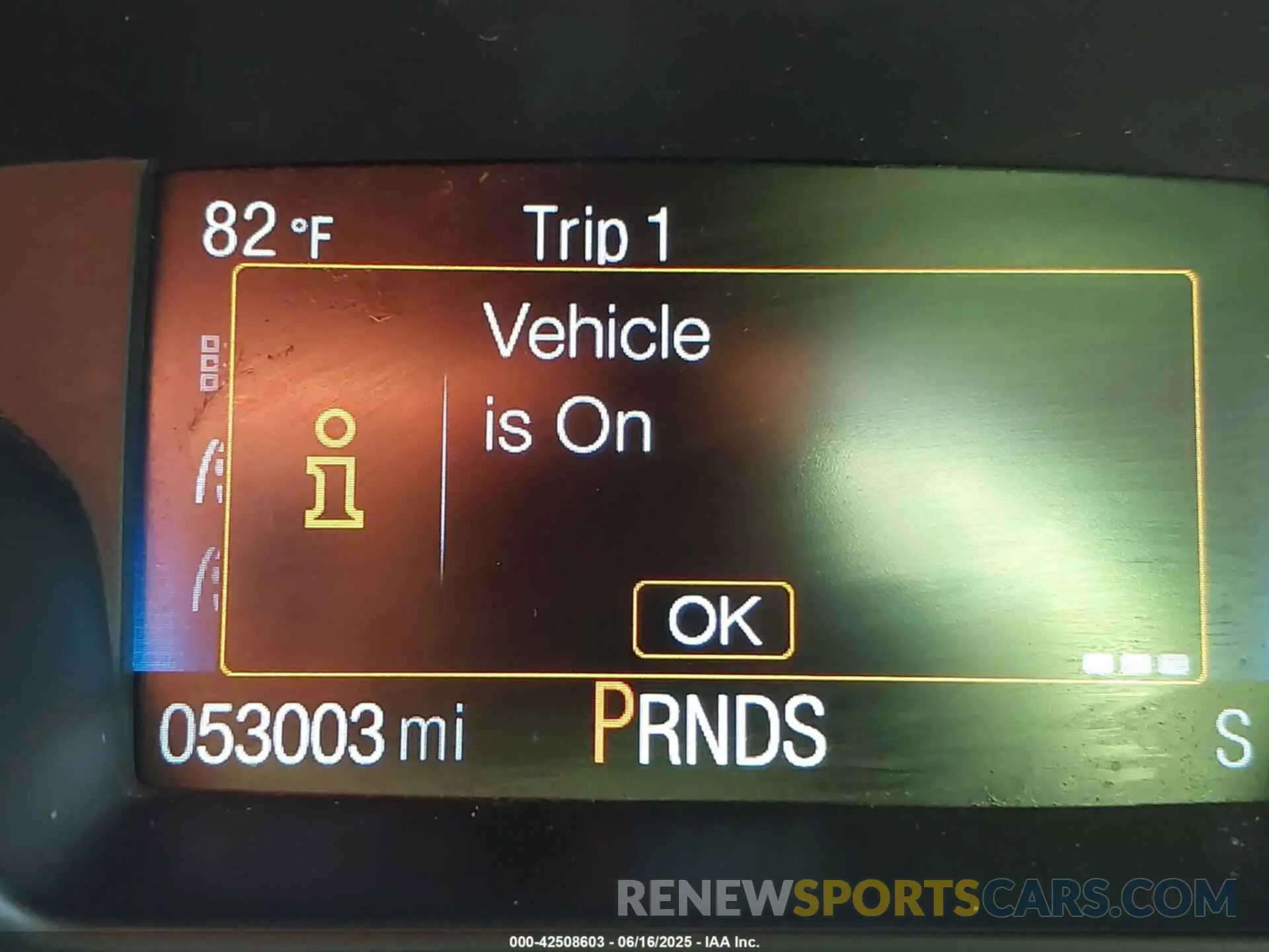 16 Photograph of a damaged car 1FMCU0F76KUB60154 FORD ESCAPE 2019