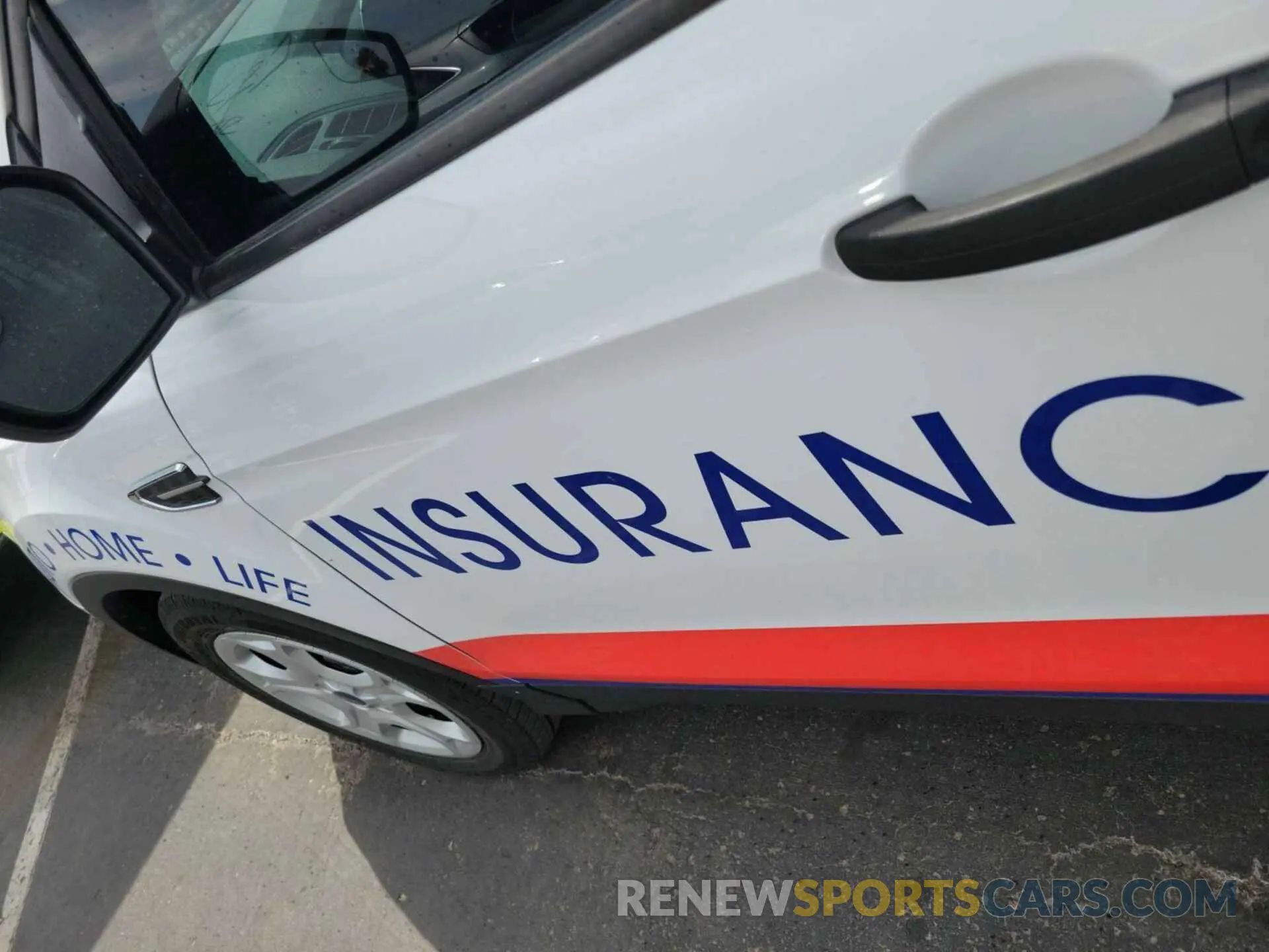 11 Photograph of a damaged car 1FMCU0F76KUC33507 FORD ESCAPE 2019