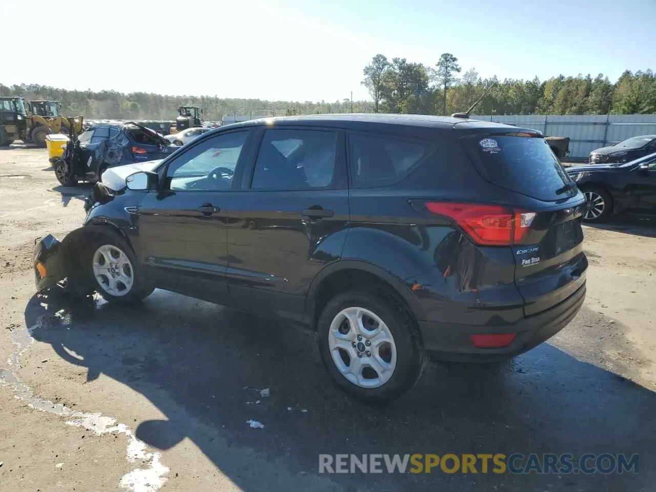 2 Photograph of a damaged car 1FMCU0F76KUC44779 FORD ESCAPE 2019