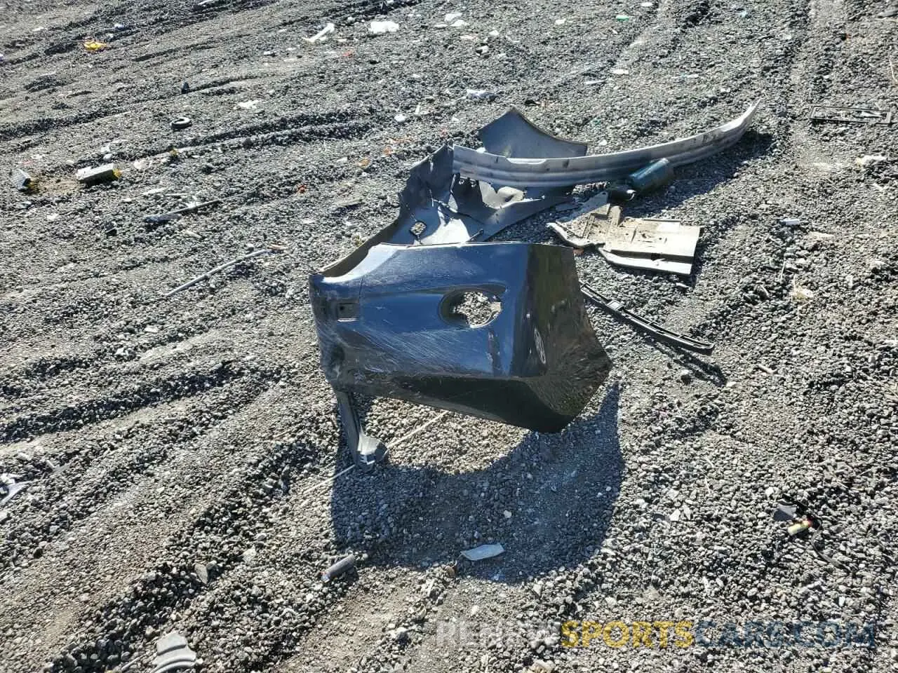 13 Photograph of a damaged car 1FMCU0F76KUC46905 FORD ESCAPE 2019