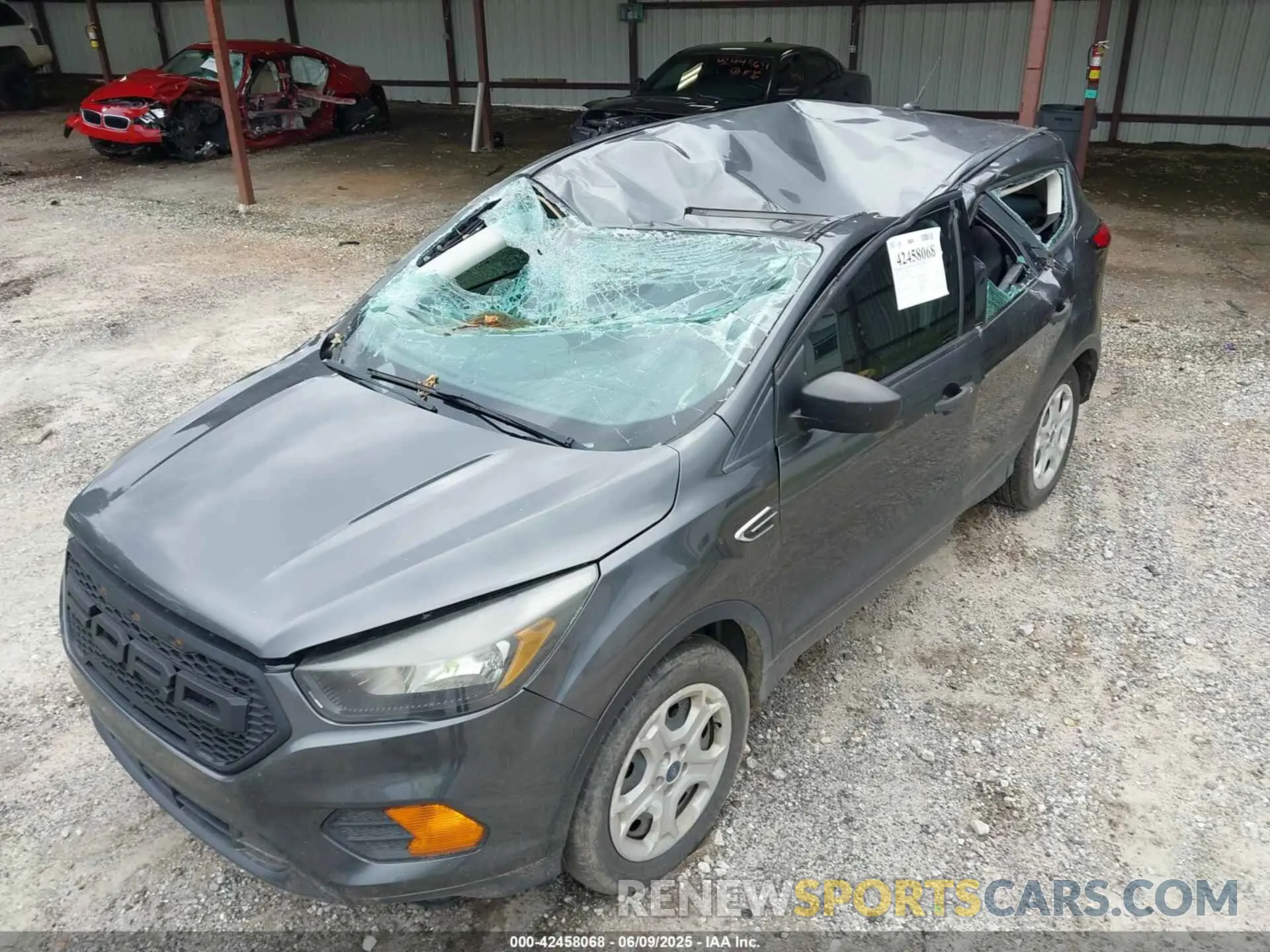 6 Photograph of a damaged car 1FMCU0F77KUA23062 FORD ESCAPE 2019