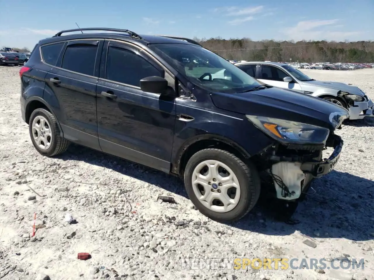 4 Photograph of a damaged car 1FMCU0F77KUA26382 FORD ESCAPE 2019