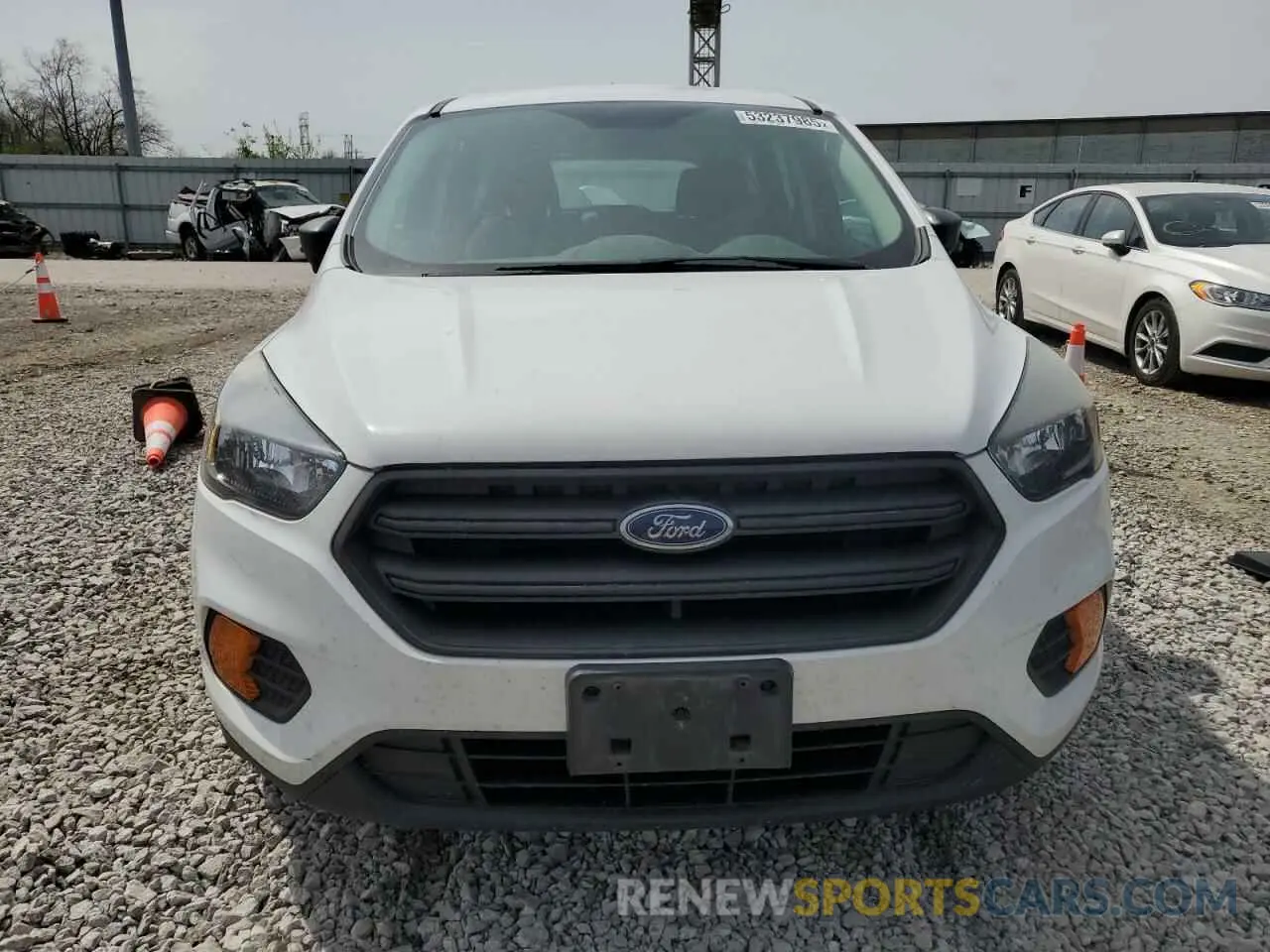 5 Photograph of a damaged car 1FMCU0F77KUA69524 FORD ESCAPE 2019