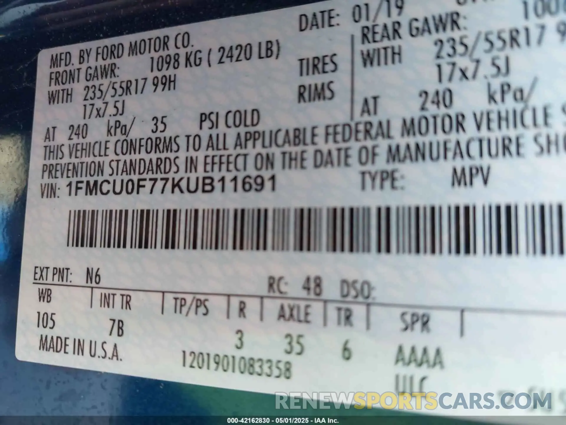 9 Photograph of a damaged car 1FMCU0F77KUB11691 FORD ESCAPE 2019