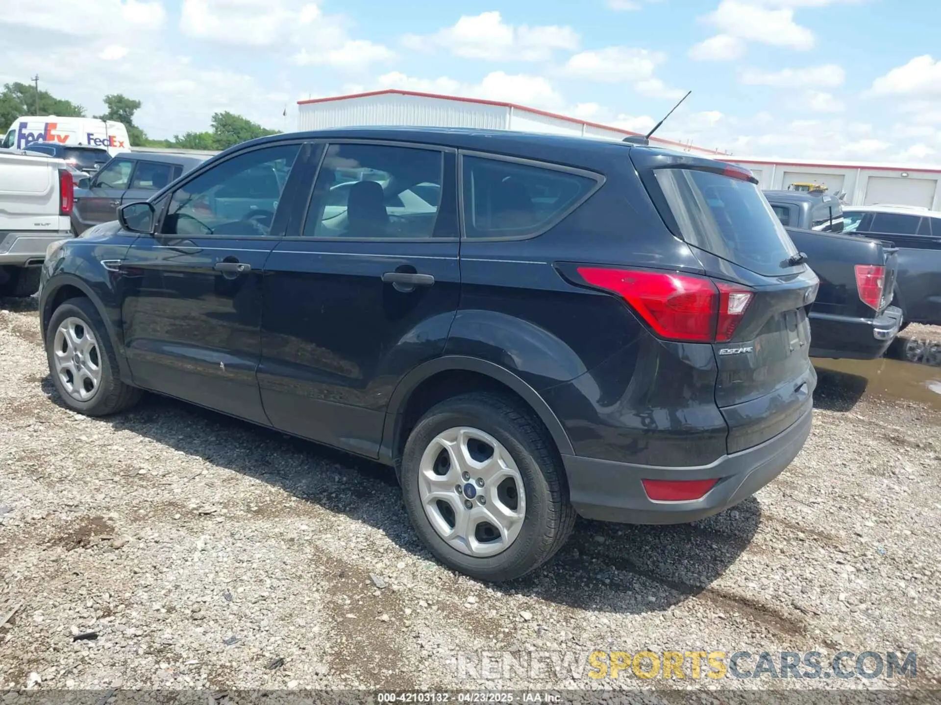 3 Photograph of a damaged car 1FMCU0F78KUA34278 FORD ESCAPE 2019