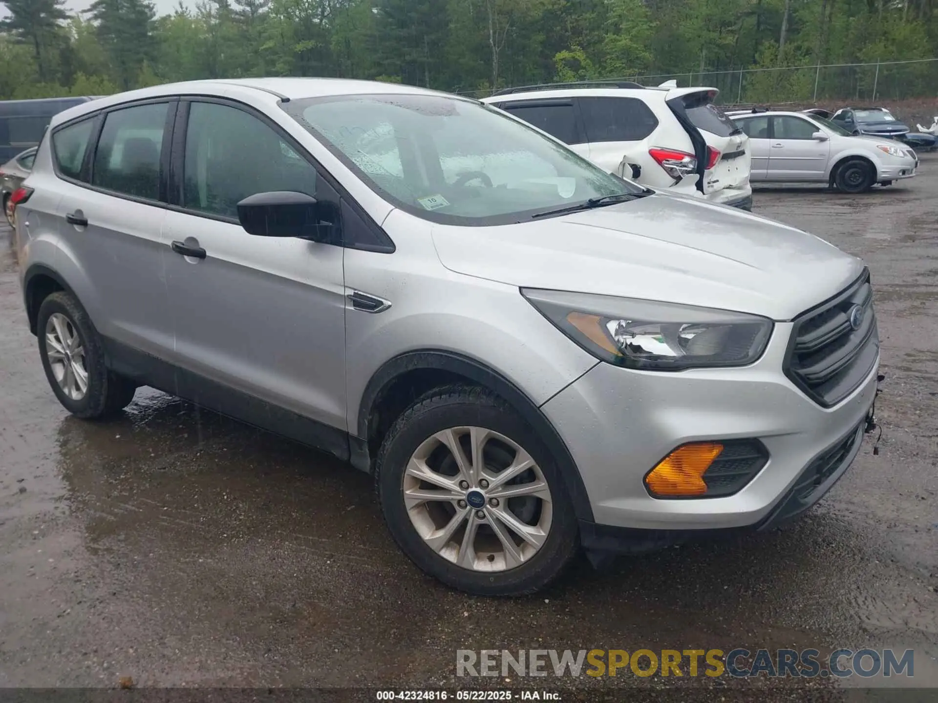 1 Photograph of a damaged car 1FMCU0F78KUA87997 FORD ESCAPE 2019