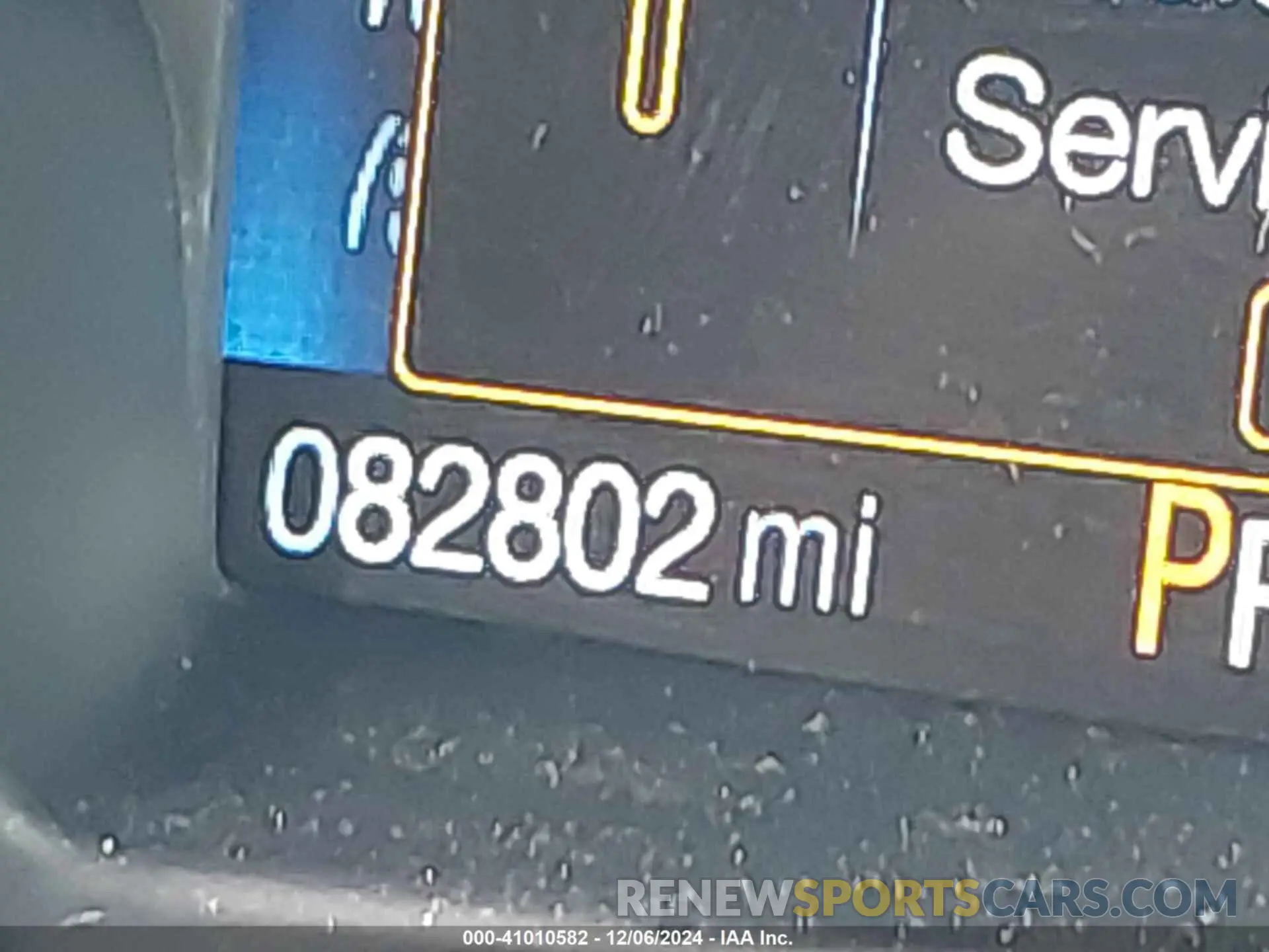 15 Photograph of a damaged car 1FMCU0F78KUA96005 FORD ESCAPE 2019