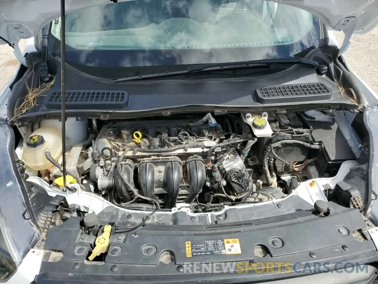 11 Photograph of a damaged car 1FMCU0F78KUB04667 FORD ESCAPE 2019