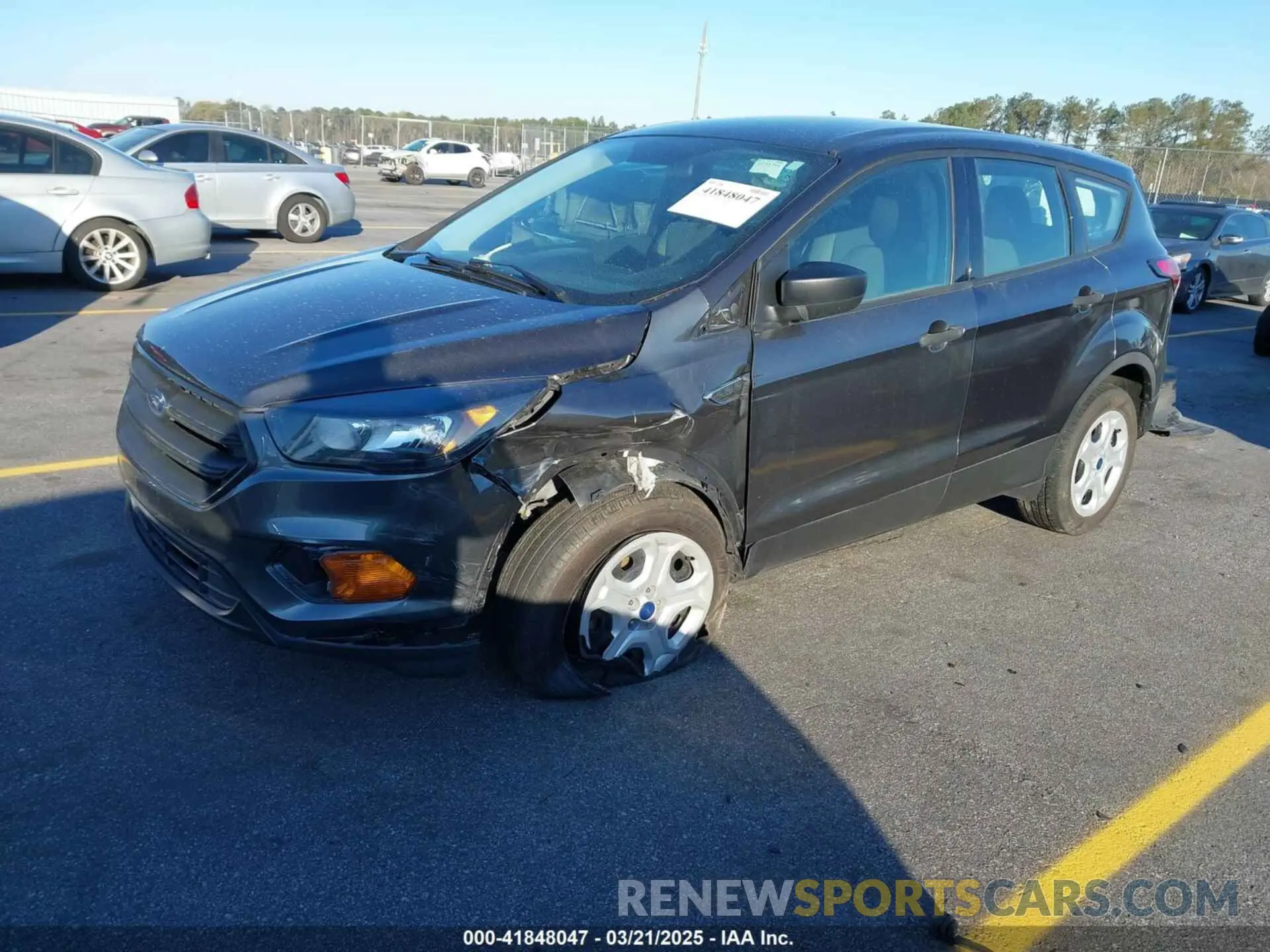 2 Photograph of a damaged car 1FMCU0F7XKUB93769 FORD ESCAPE 2019